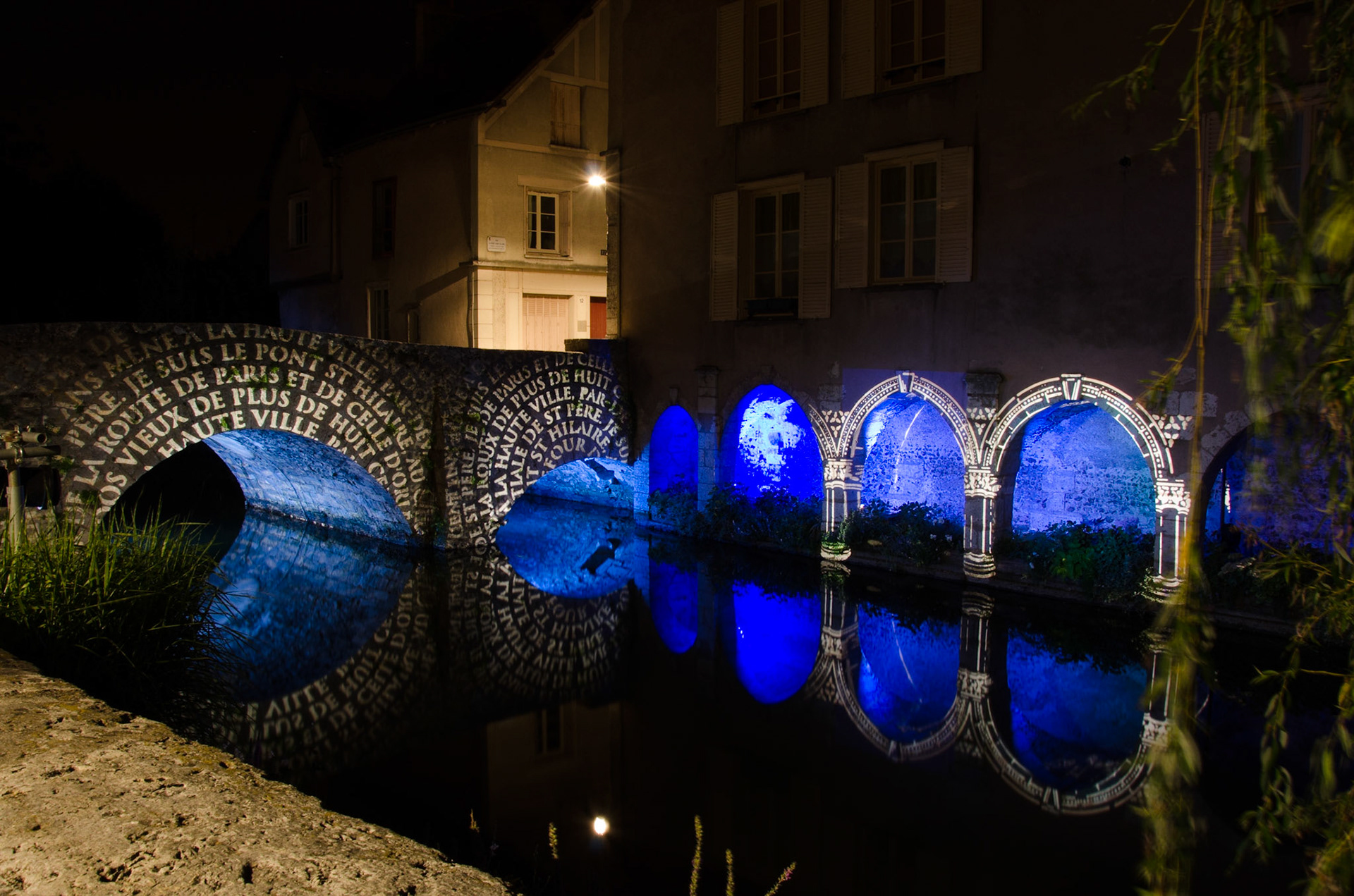 Chartres 21h48