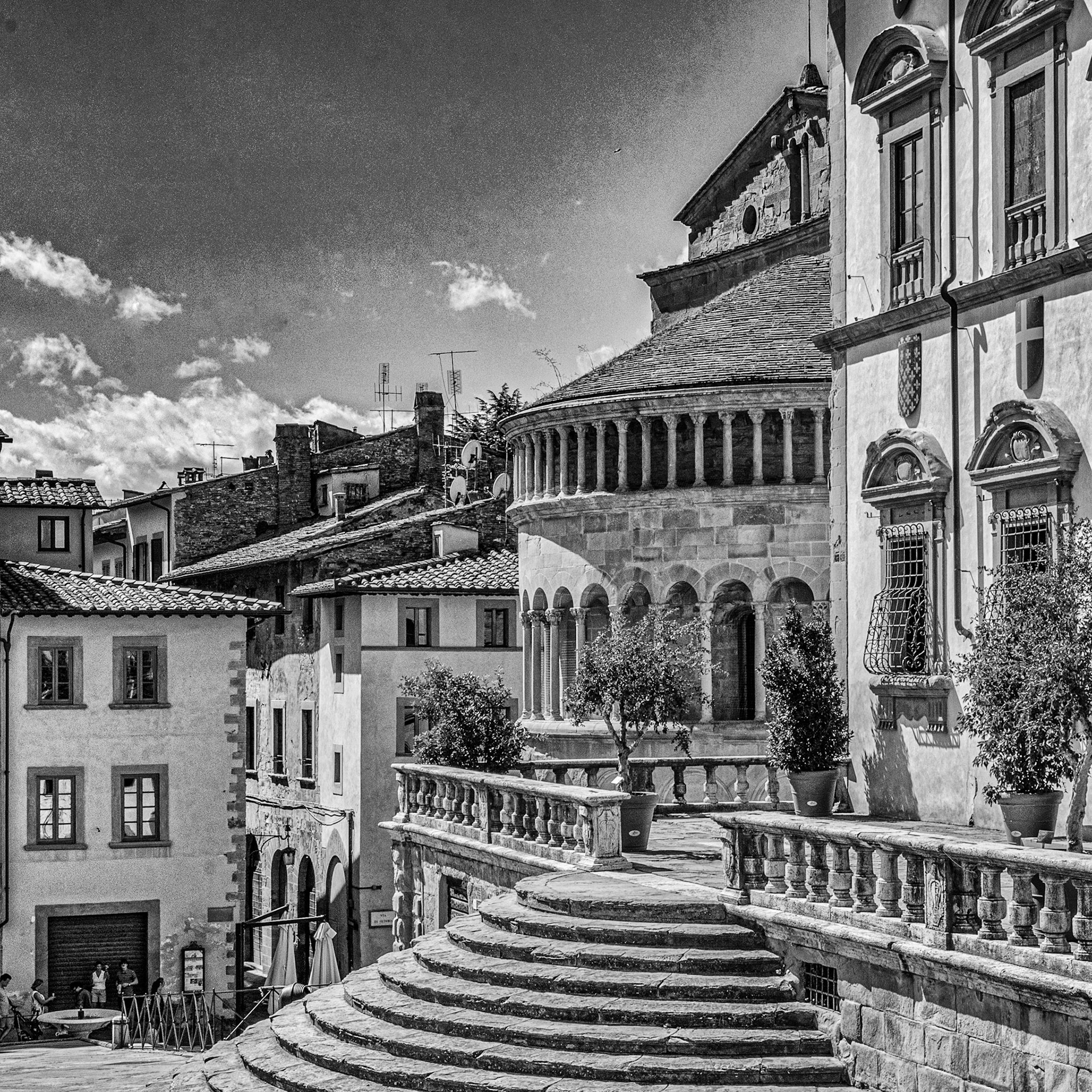 Arezzo 12h24 08/17