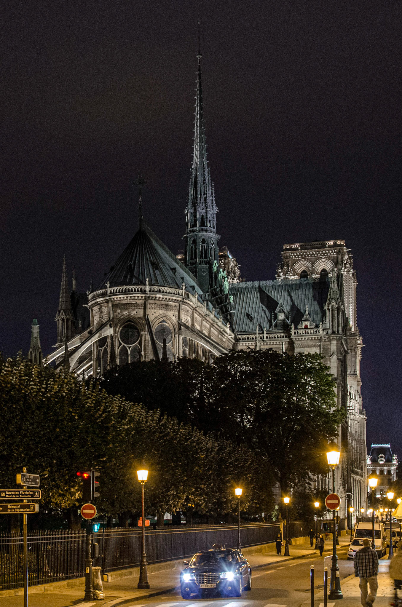 Paris 20h54 08/14