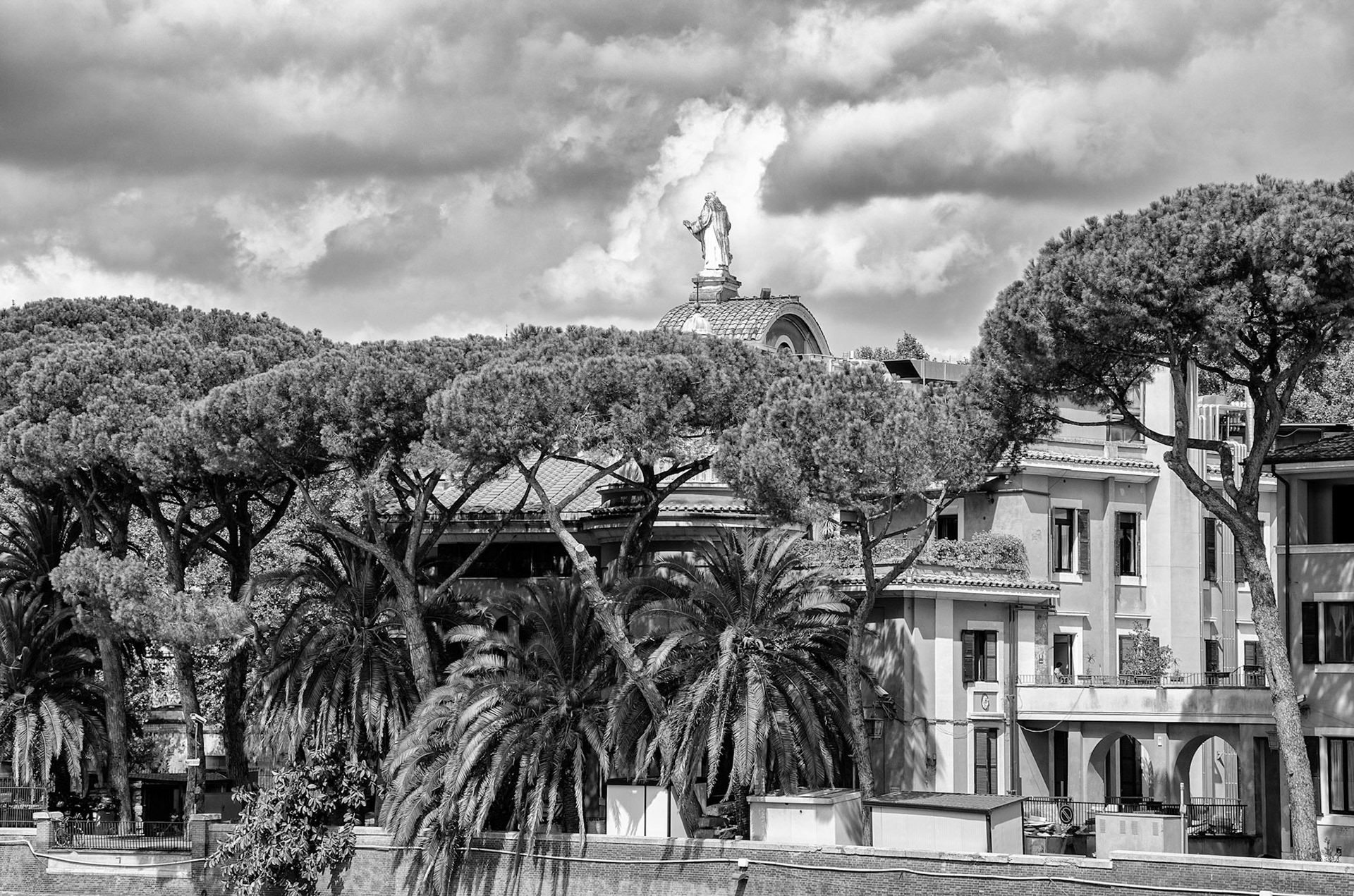Rome 12h06 08/17 Fate Bene Fratelli Hospital