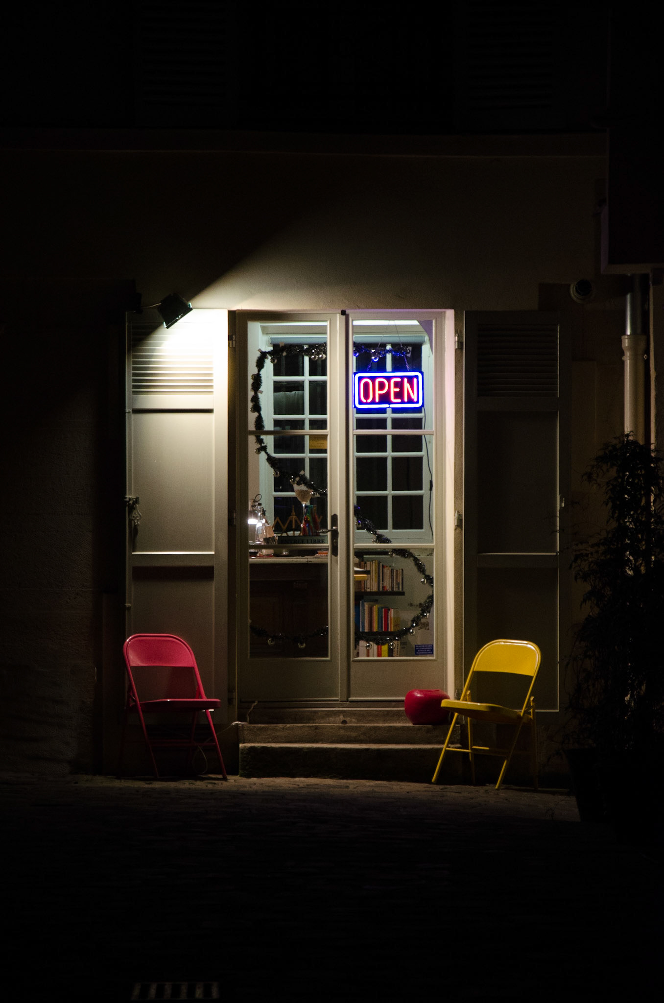 Paris 14h41 5/13 Boutique du Marais