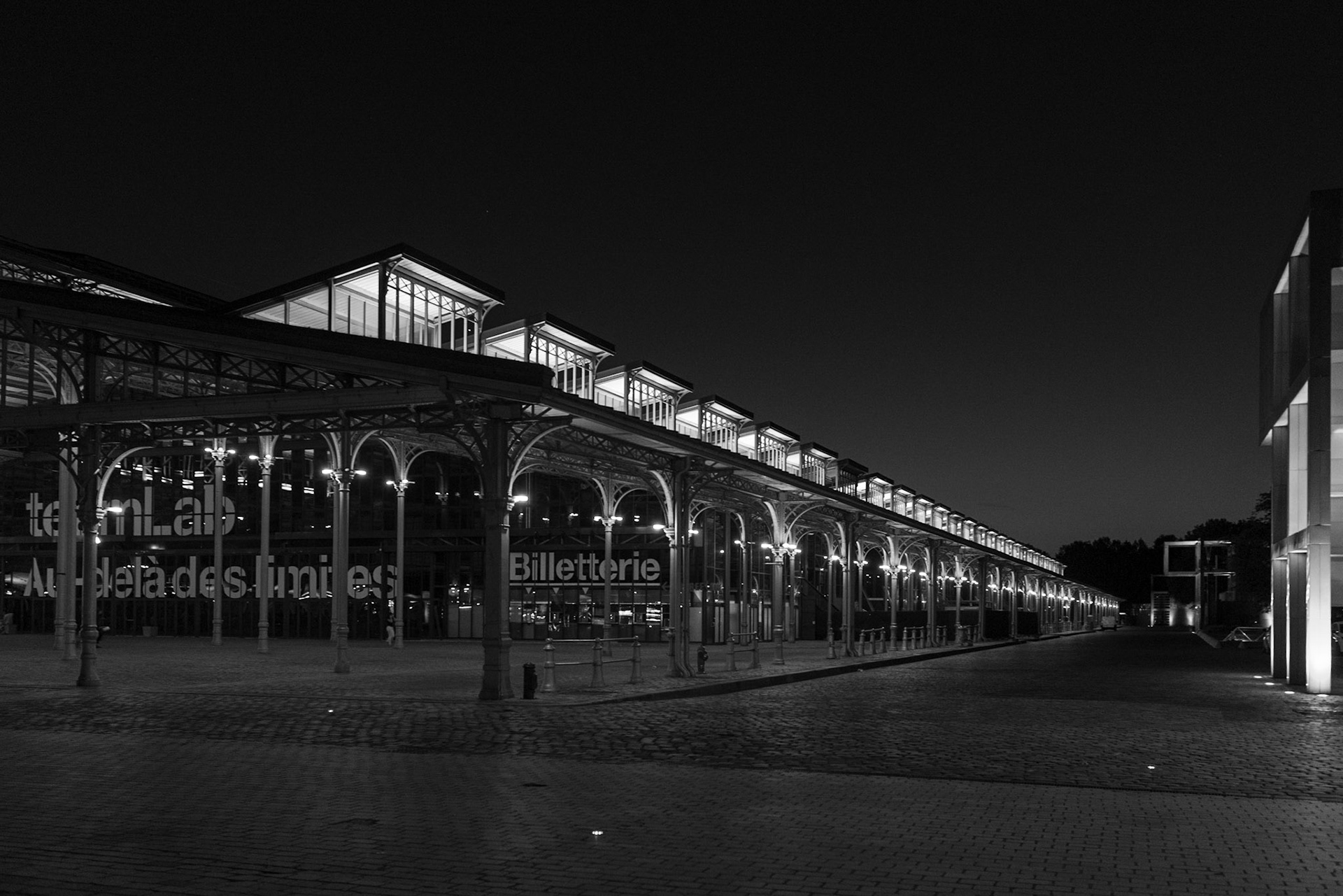 Paris 21h26 05/18 Cité de la musique