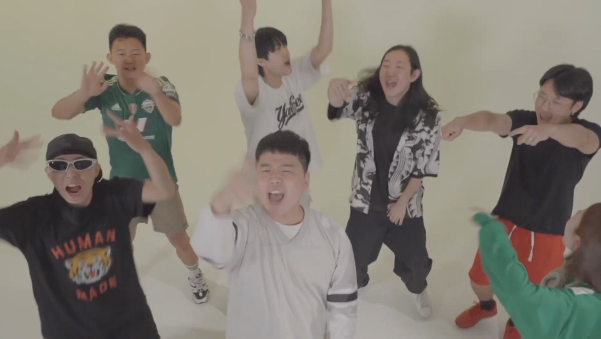 '릴재우 - 펩시 제로슈가 라임 플레이버 (Feat. Xein Hossler)' M/V