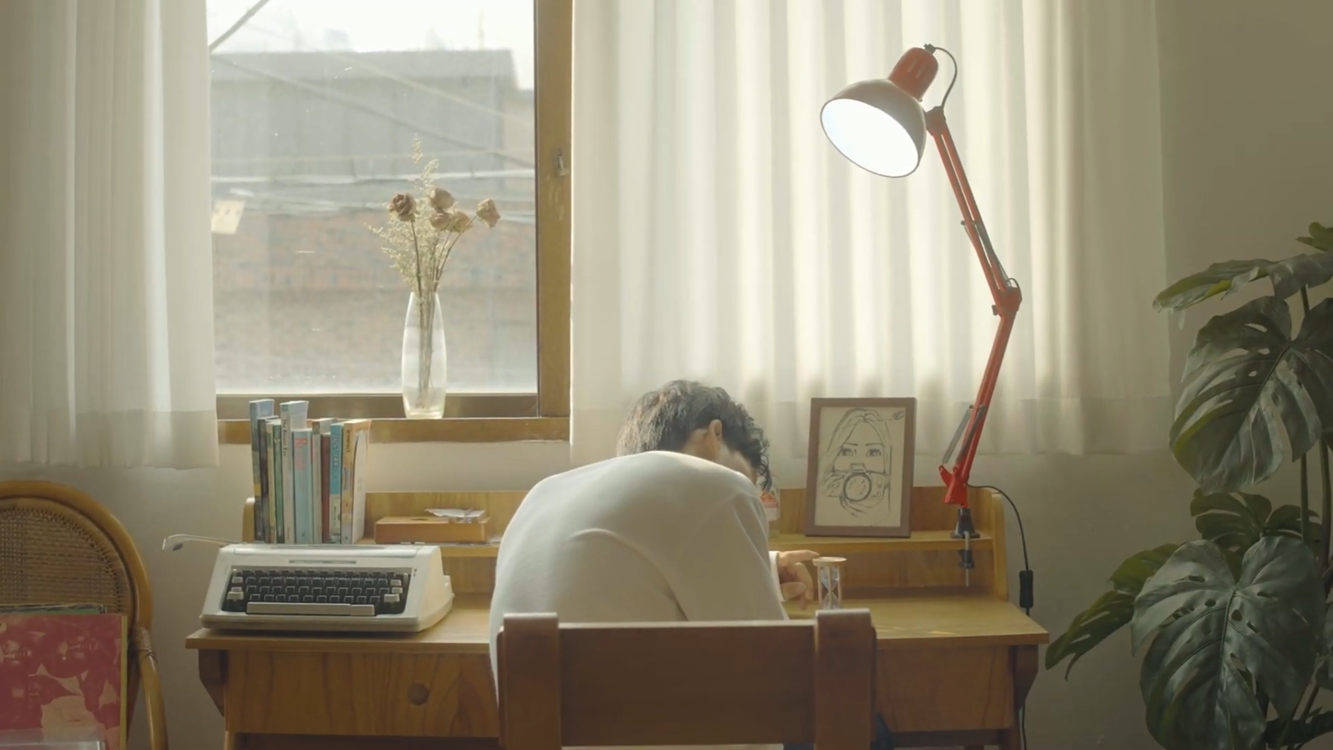 'Leo D - Yin Khone Than Toe Toe' M/V