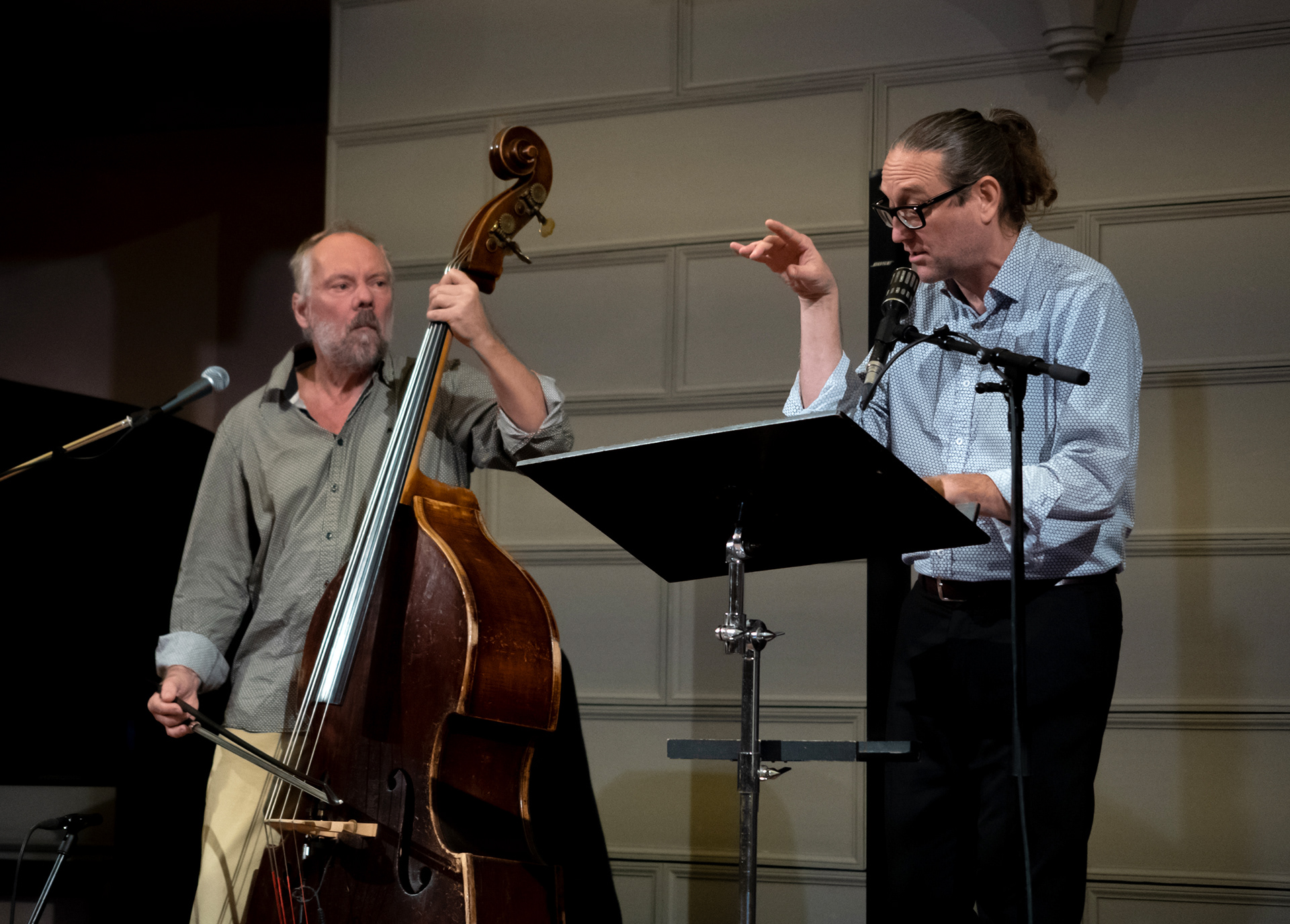 Matthias Bauer & Alex Nowitz. @Designing Voices, Potsdam 2021. Photo: Sebastian Rausch