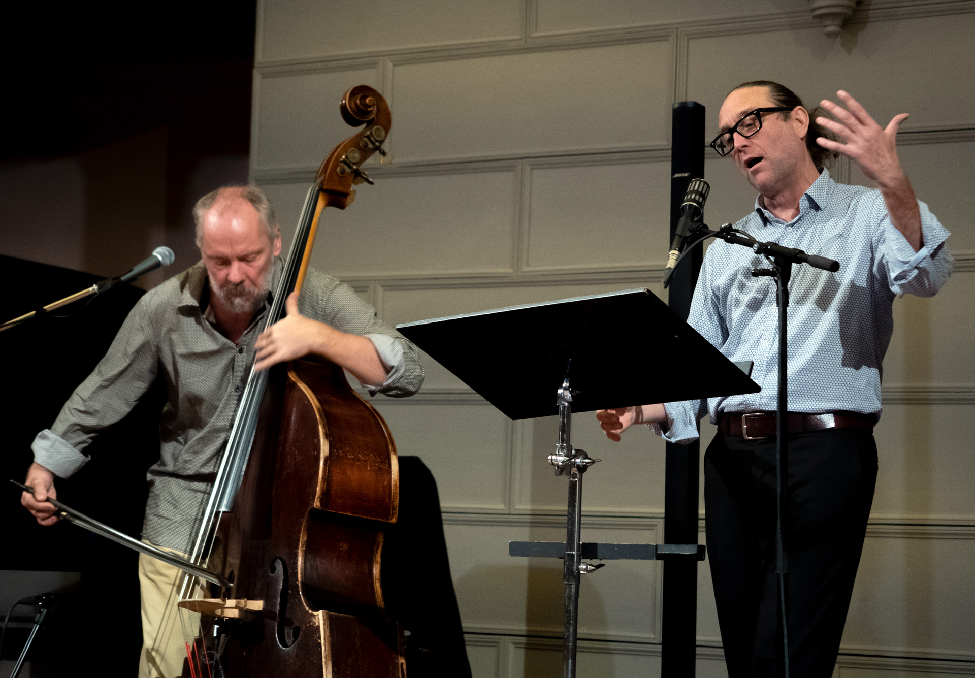 Matthias Bauer & Alex Nowitz. @Designing Voices, Potsdam 2021. Photo: Sebastian Rausch