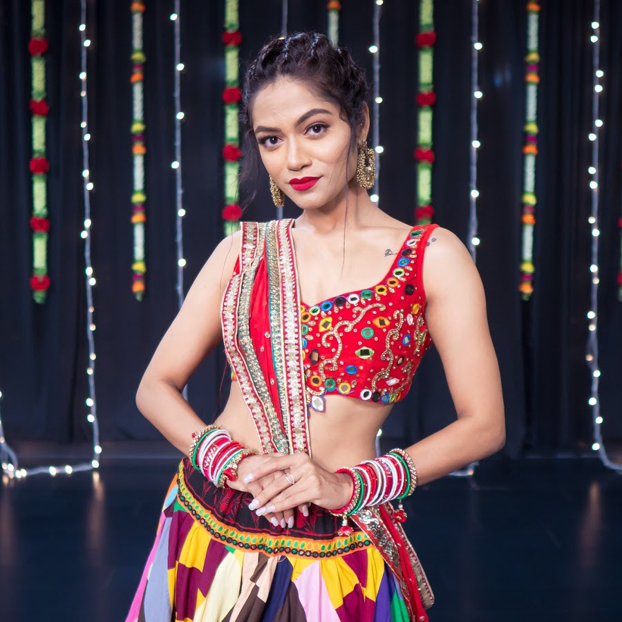 Sonali Bhadauria - 2.31M youtube