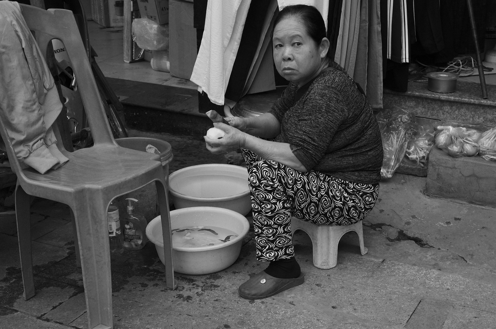 Peeling Fruit, Phương Mai Ward, Hà Nội, Việt Nam
