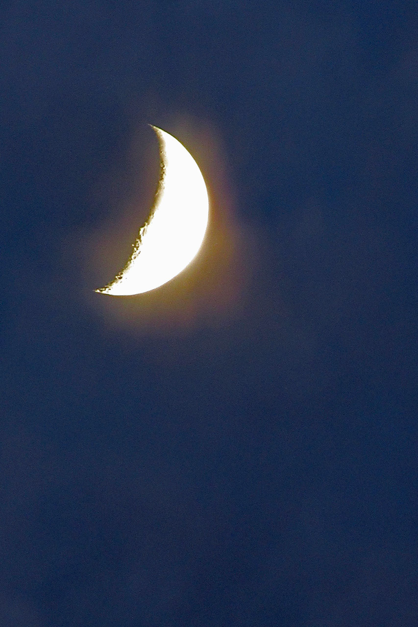 Waxing-Cresecent-Moon