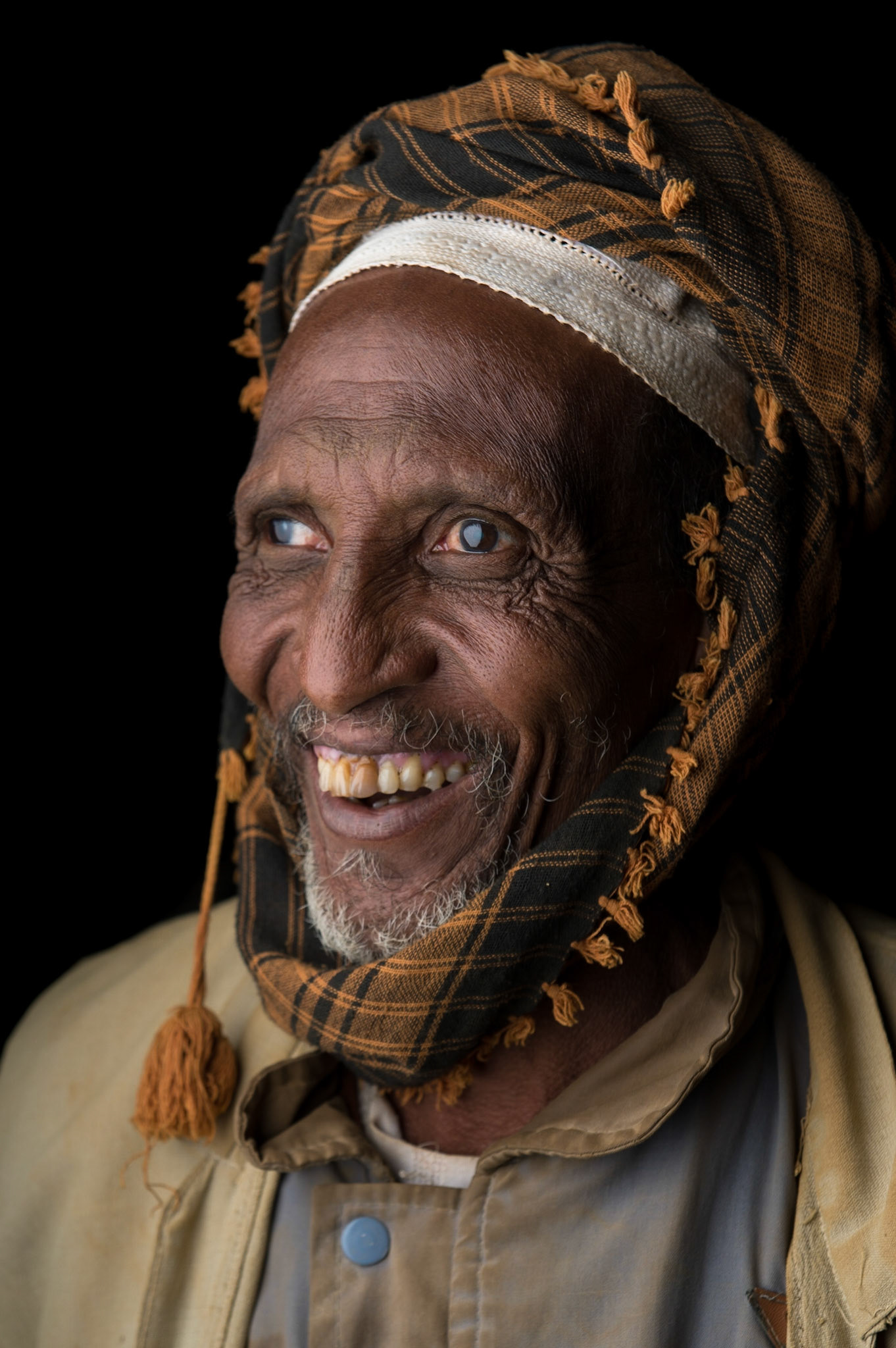 People living and working along Nile. From Cairo to Khartoum