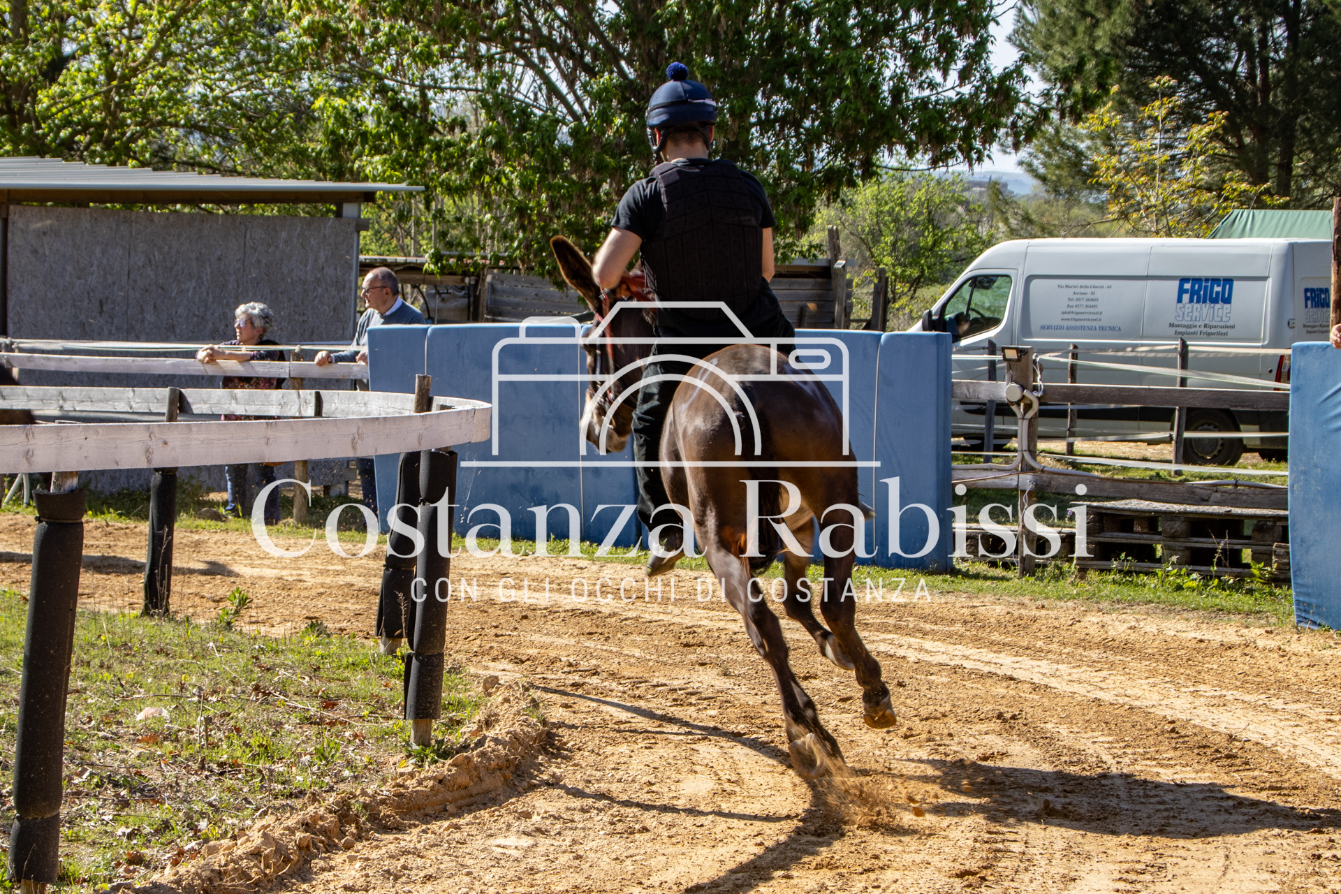 Meeting on the hills - 193