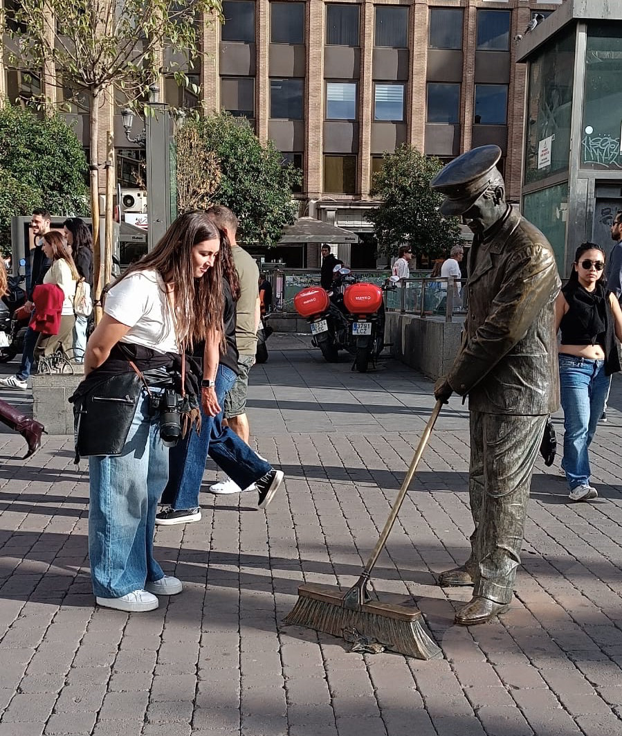 Plaza de Jacinto Benavente