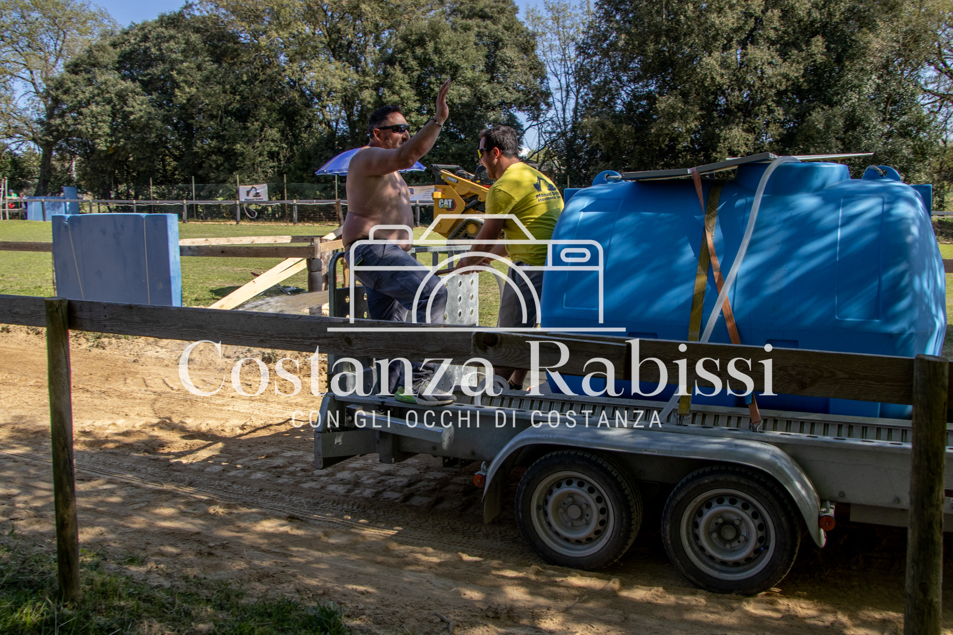 Meeting on the hills - 187