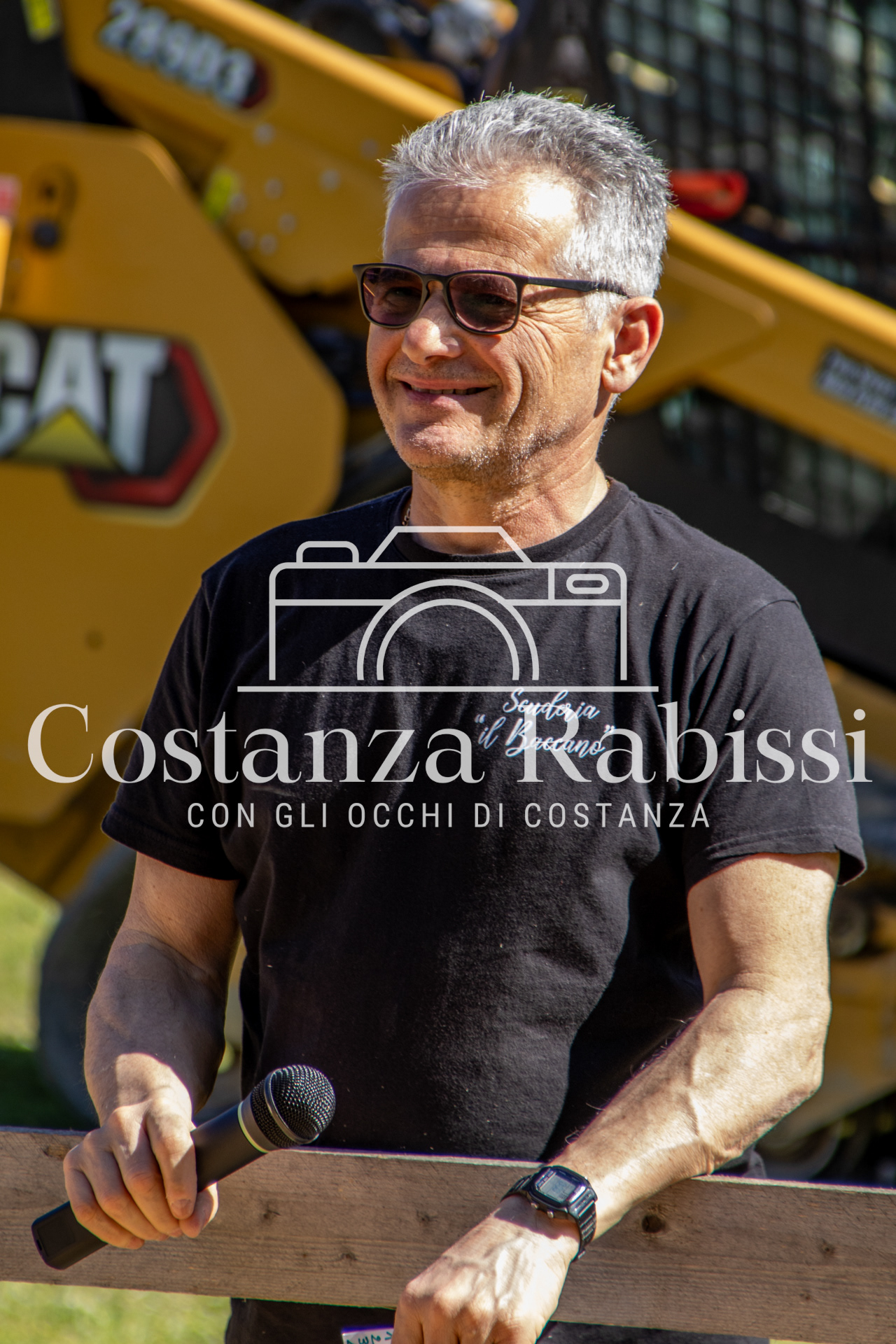 Meeting on the hills - 166