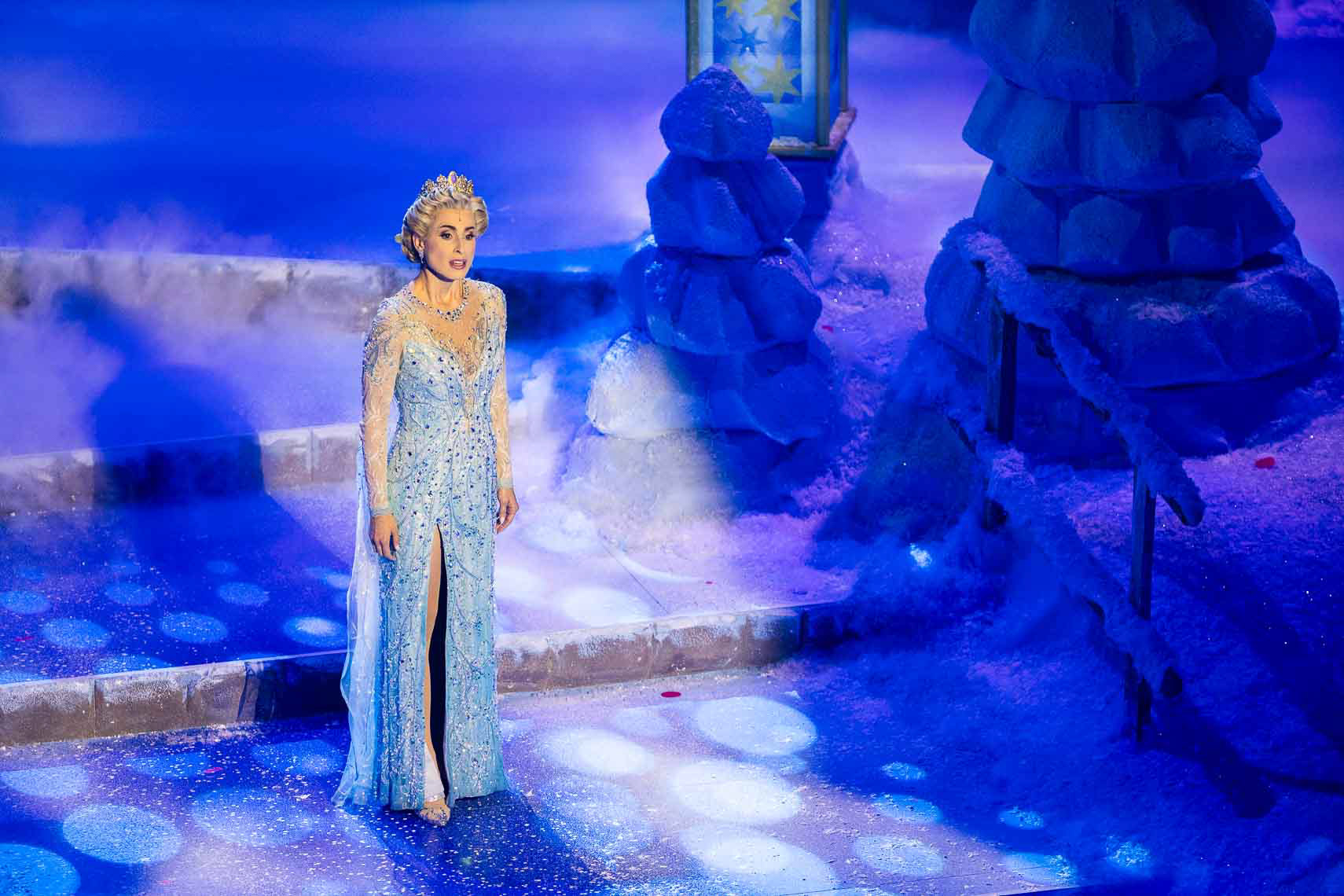 Die Eiskönigin - Das Musical bei der TV-Show "Das Adventsfest der 100.000 Lichter" im Congress Centrum Suhl, Deutschland, 29. November 2025.