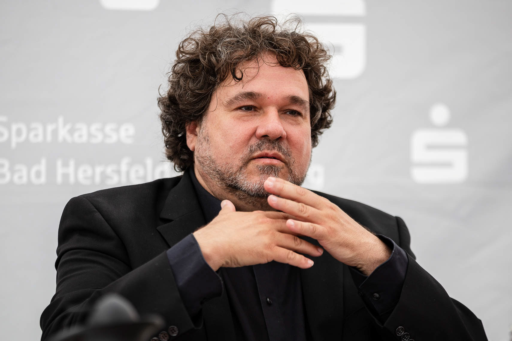 Abschlusspressekonferenz der 74. Bad Hersfelder Festspiele, Joern Hinkel (Intendant der Bad Hersfelder Festspiele), aufgenommen am 13. August 2025, Bad Hersfeld / Hessen / Deutschland