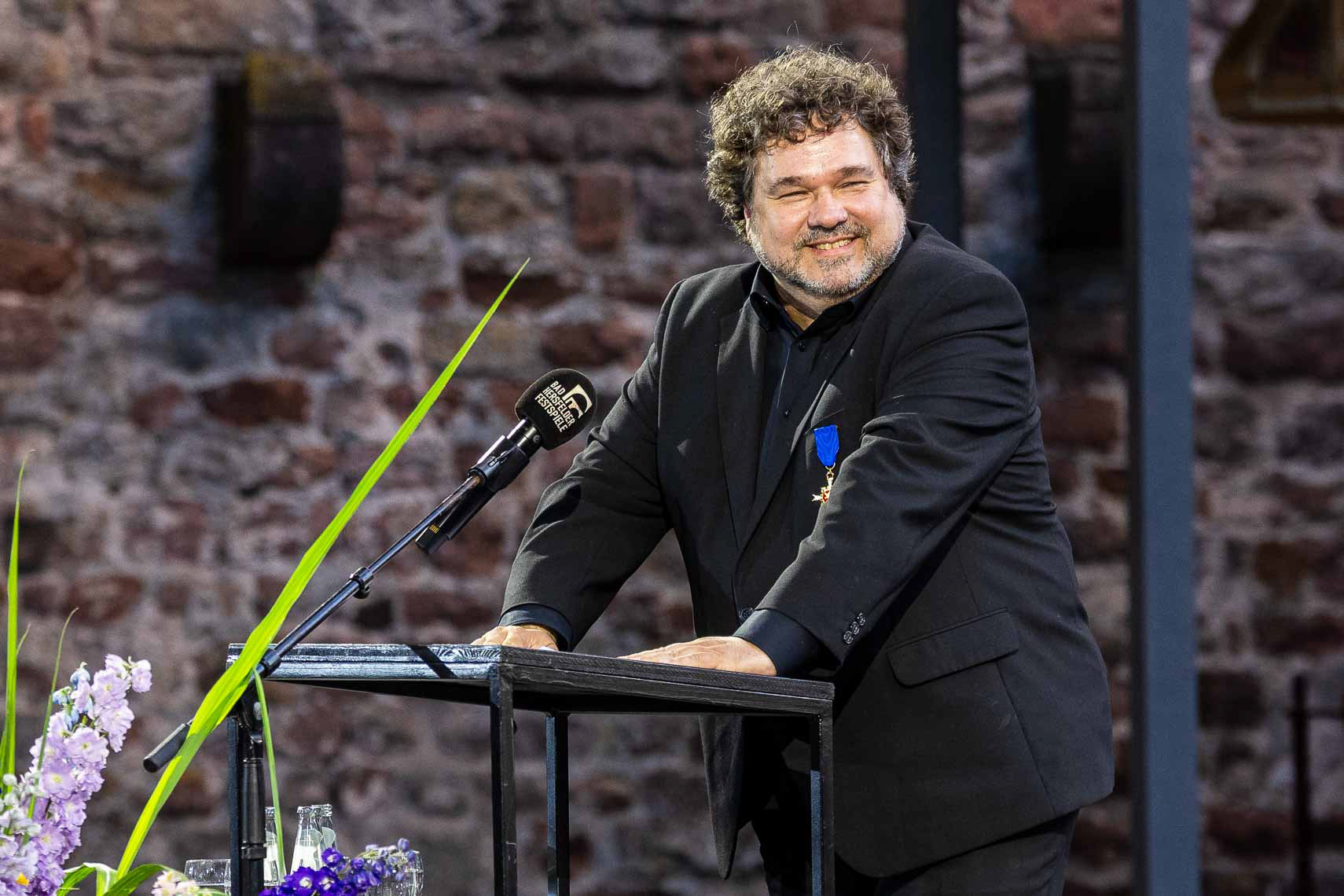Joern Hinkel (Intendant) nach der Verleihung des Hessischen Verdienstorden am Bande