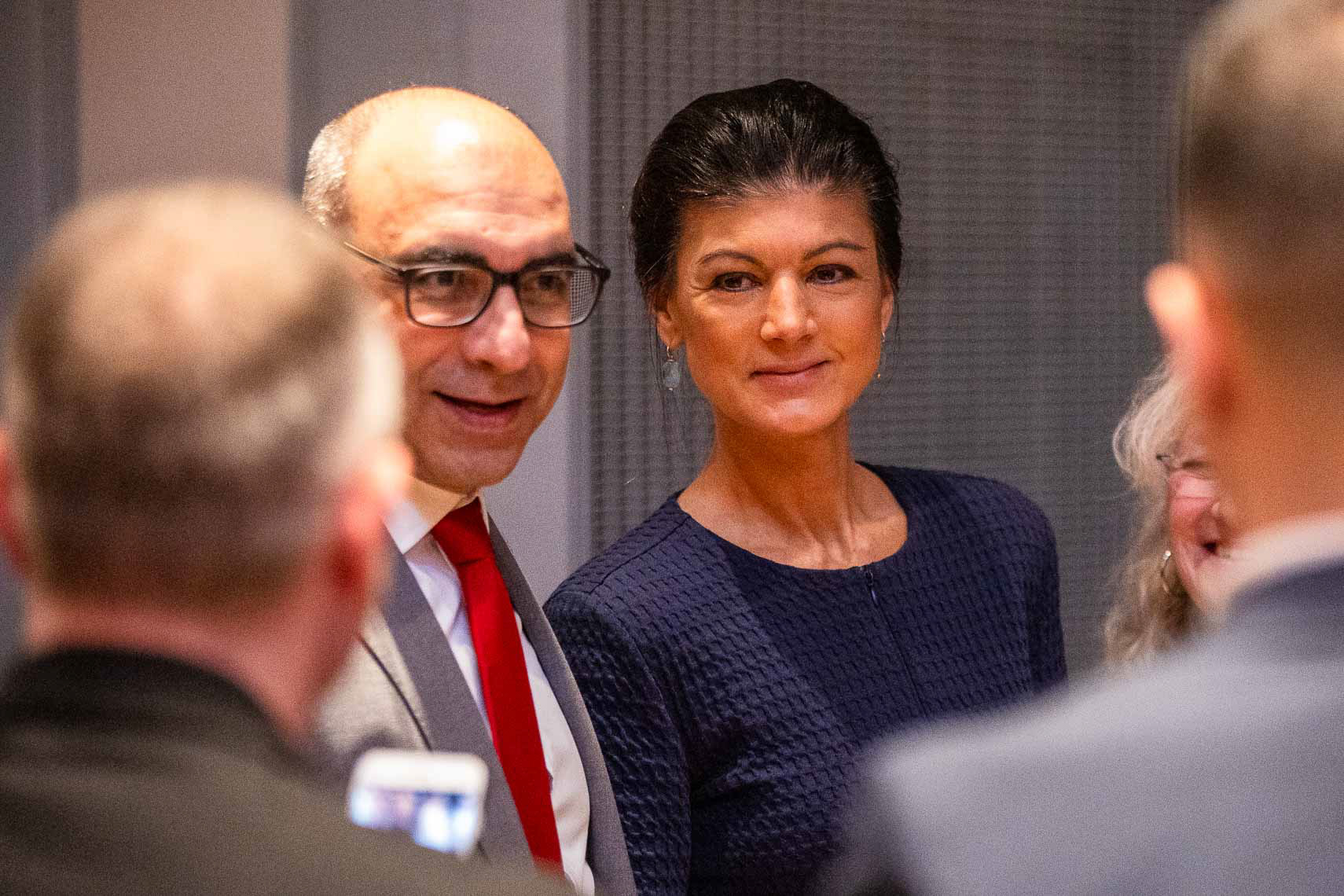 Shervin Haghsheno, stellvertretender Parteivorsitzender BSW, mit Sahra Wagenknecht.