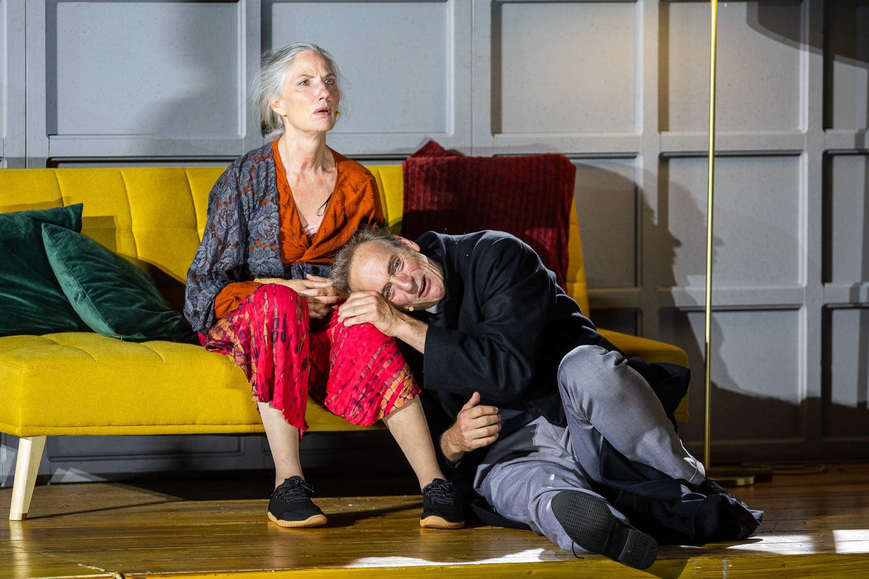 Bettina Hauenschild (Inger), Jürgen Hartmann (Stig)