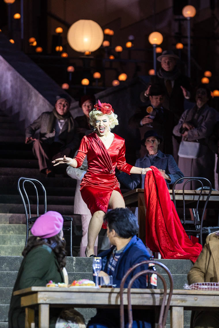 Candela Gotelli (Musetta) während der Generalprobe zu "La Bohème" bei den 32. Domstufen-Festspiele, aufgenommen am 06. August 2025 in Erfurt (Thüringen).