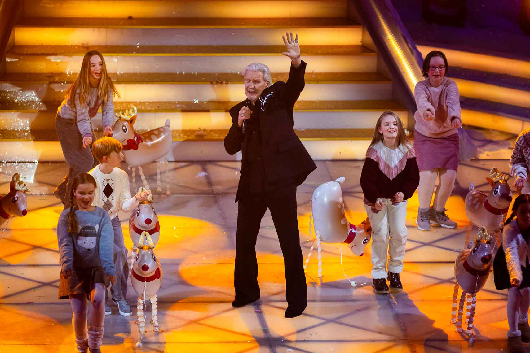 Johnny Logan bei der TV-Show "Das Adventsfest der 100.000 Lichter" im Congress Centrum Suhl, Deutschland, 29. November 2025.