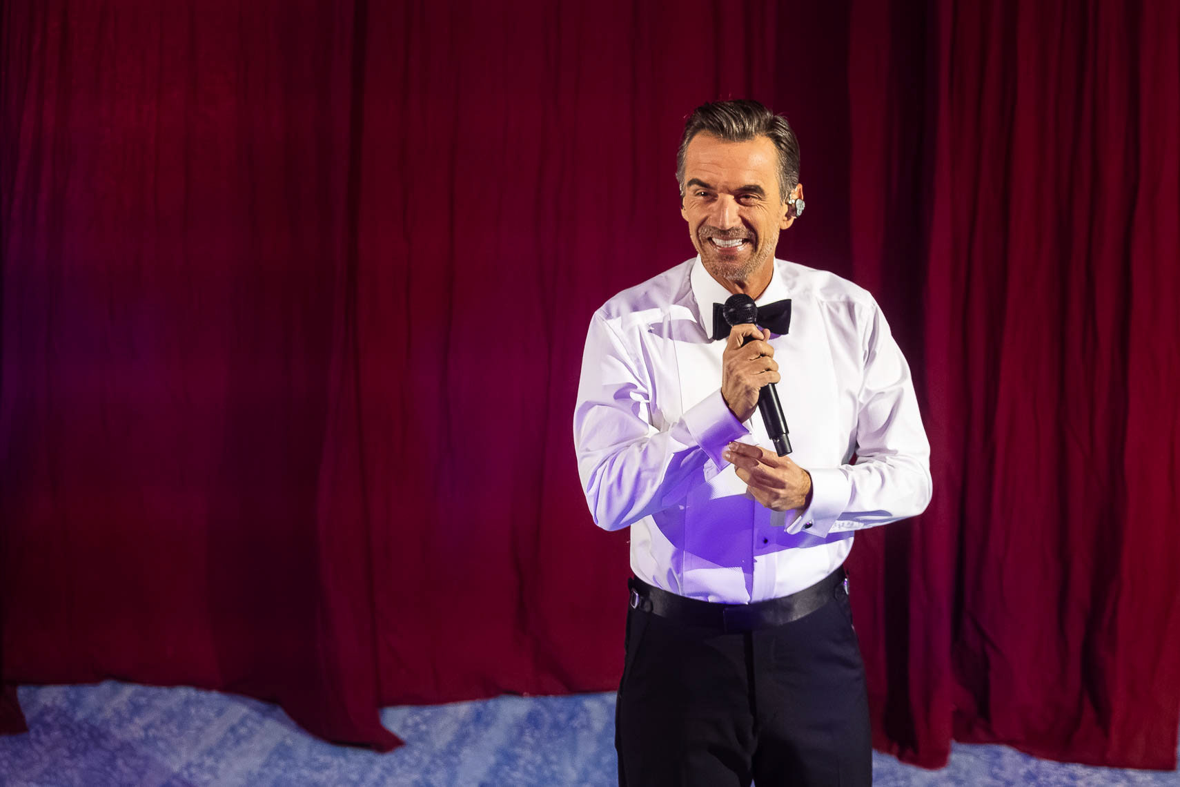 Florian Silbereisen bei der TV-Show "Das Adventsfest der 100.000 Lichter" im Congress Centrum Suhl, Deutschland, 29. November 2025.