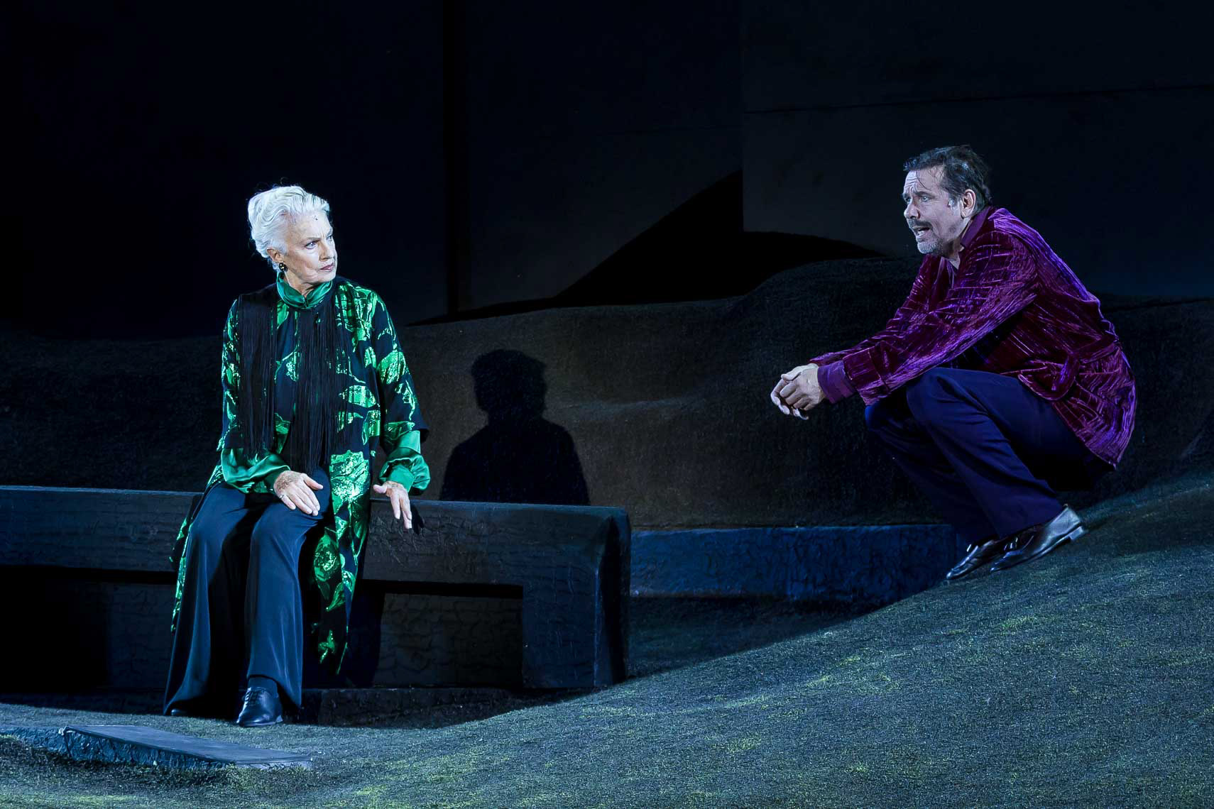 Nicole Heesters (Jedermanns Mutter) mit Michael Maertens (Jedermann) während der Medienprobe / Generalprobe zu „Jedermann - Das Spiel vom Sterben des reichen Mannes” von Hugo von Hofmannsthal (1974 - -1929) bei den Salzburger Festspiele 2023