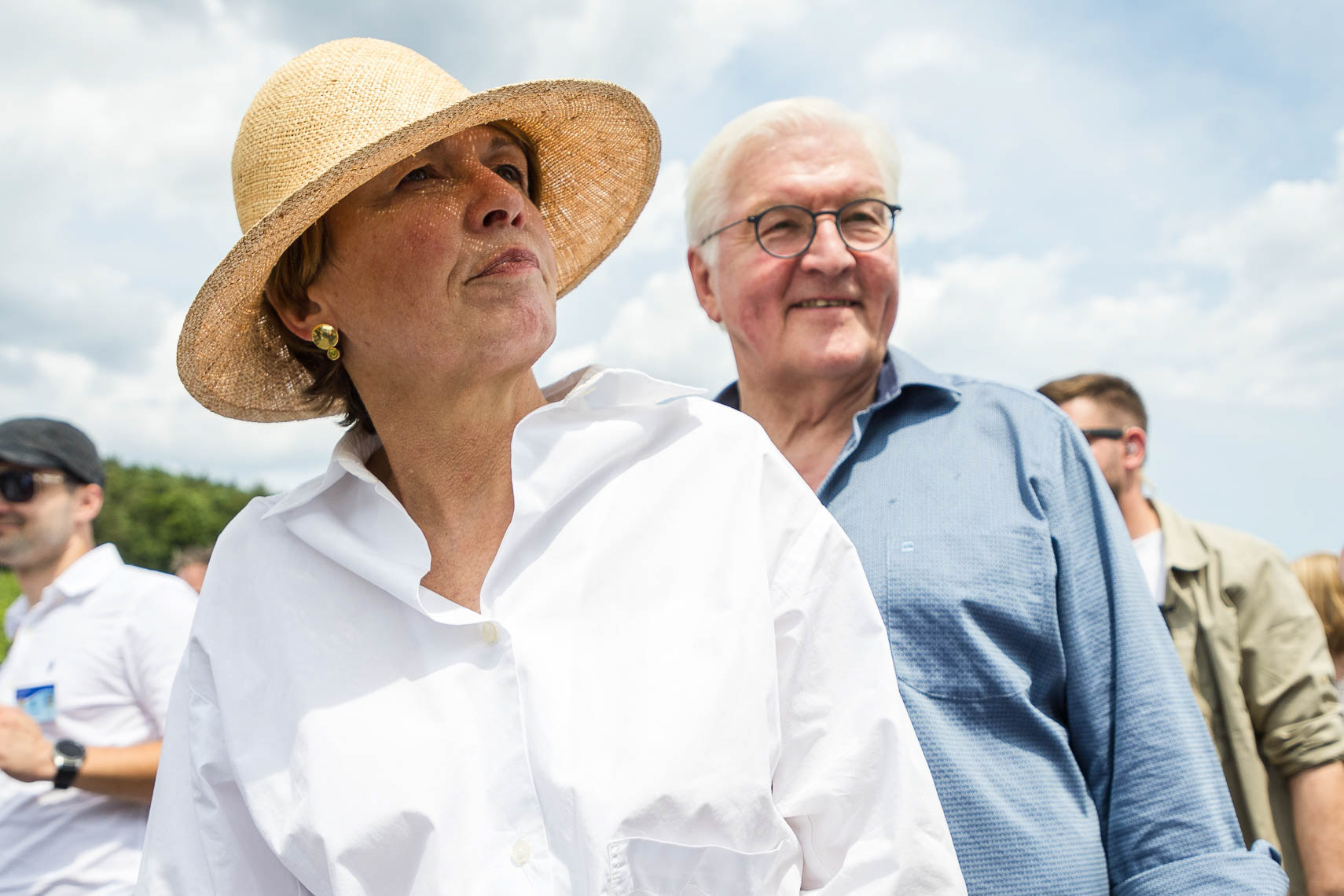 Zum zweiten Jahrestag der Flutkatastrophe besuchte Bundespräsident Frank-Walter Steinmeier (67) zusammen mit seiner Frau Elke Büdenbender (61) das Ahrtal.