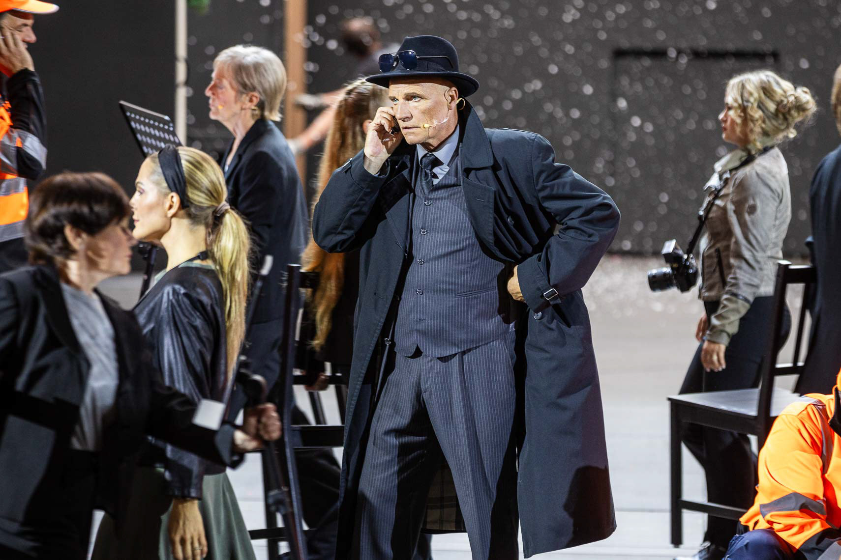Thorsten Nindel (Agent) während der Medienprobe zu "Wie im Himmel" bei den 73. Bad Herfsleder Festspiele am 25. Juli 204 in der Stiftsruine Bad Hersfeld / Hessen / Deutschland
