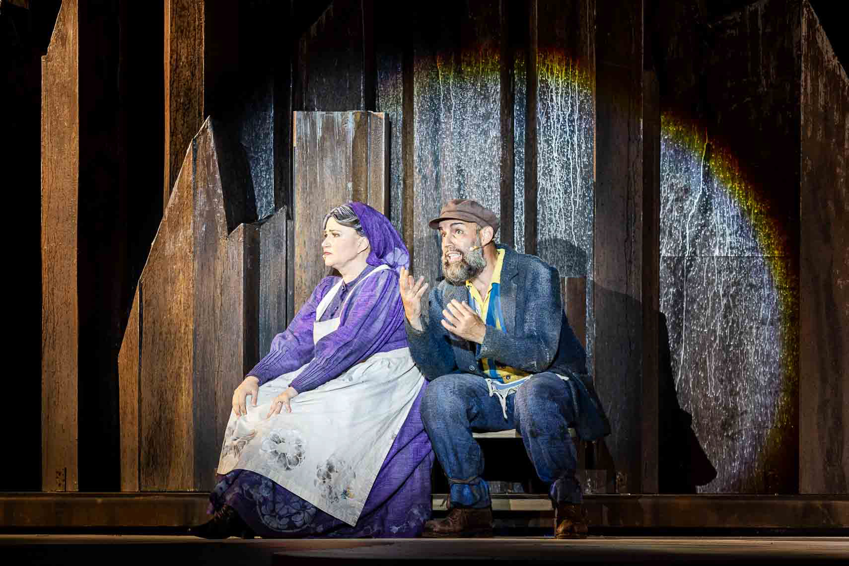Brigitte Oelke (Golde, Tevje seine Frau) und Kammersänger Máté Sólyom Nagy (Tevje, ein Milchmann) während der Generalprobe zu "Anatevka (Fiddler on the Roof)" bei den Domstufen-Festspielen des Theater Erfurt am 31. Juli 2024 in Erfurt / Thüringen / Deutschland