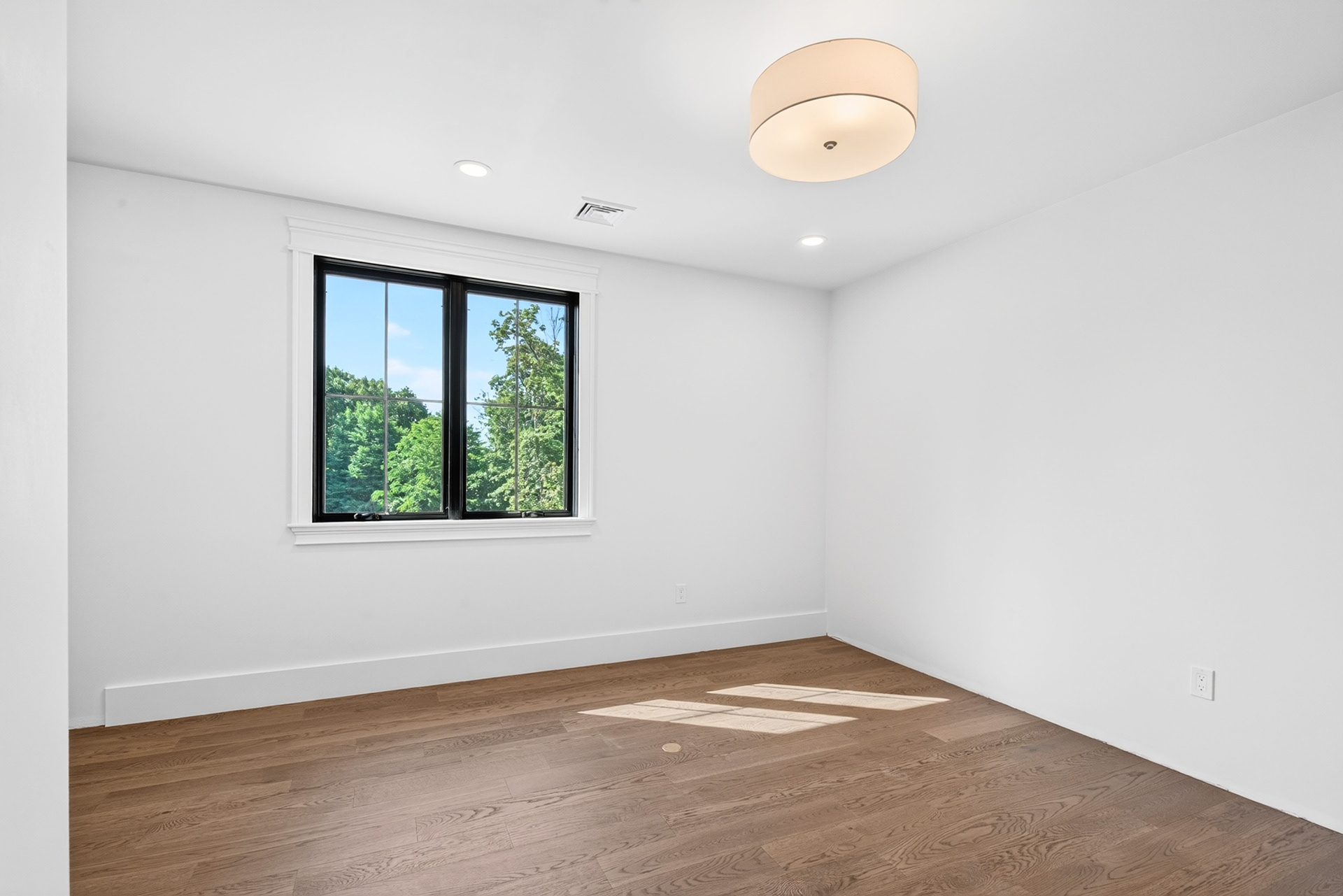 Real estate photography by 37 Visuals, Massachusetts