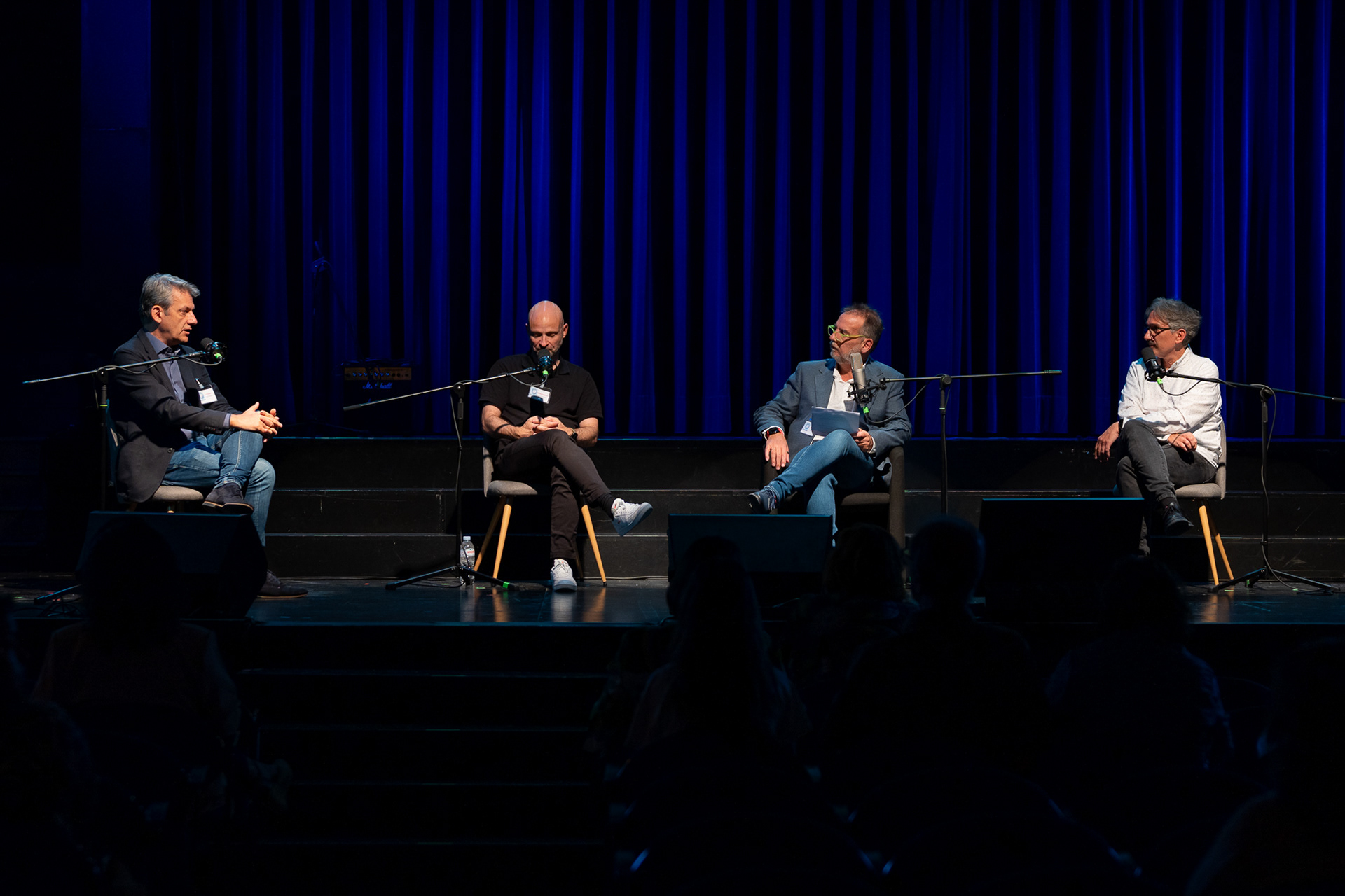 Charis Tsevis speaks on the panel ‘Design – Branding – Leadership: The New Way to Inspire’ at the Leonteio Alumni Association event in Athens