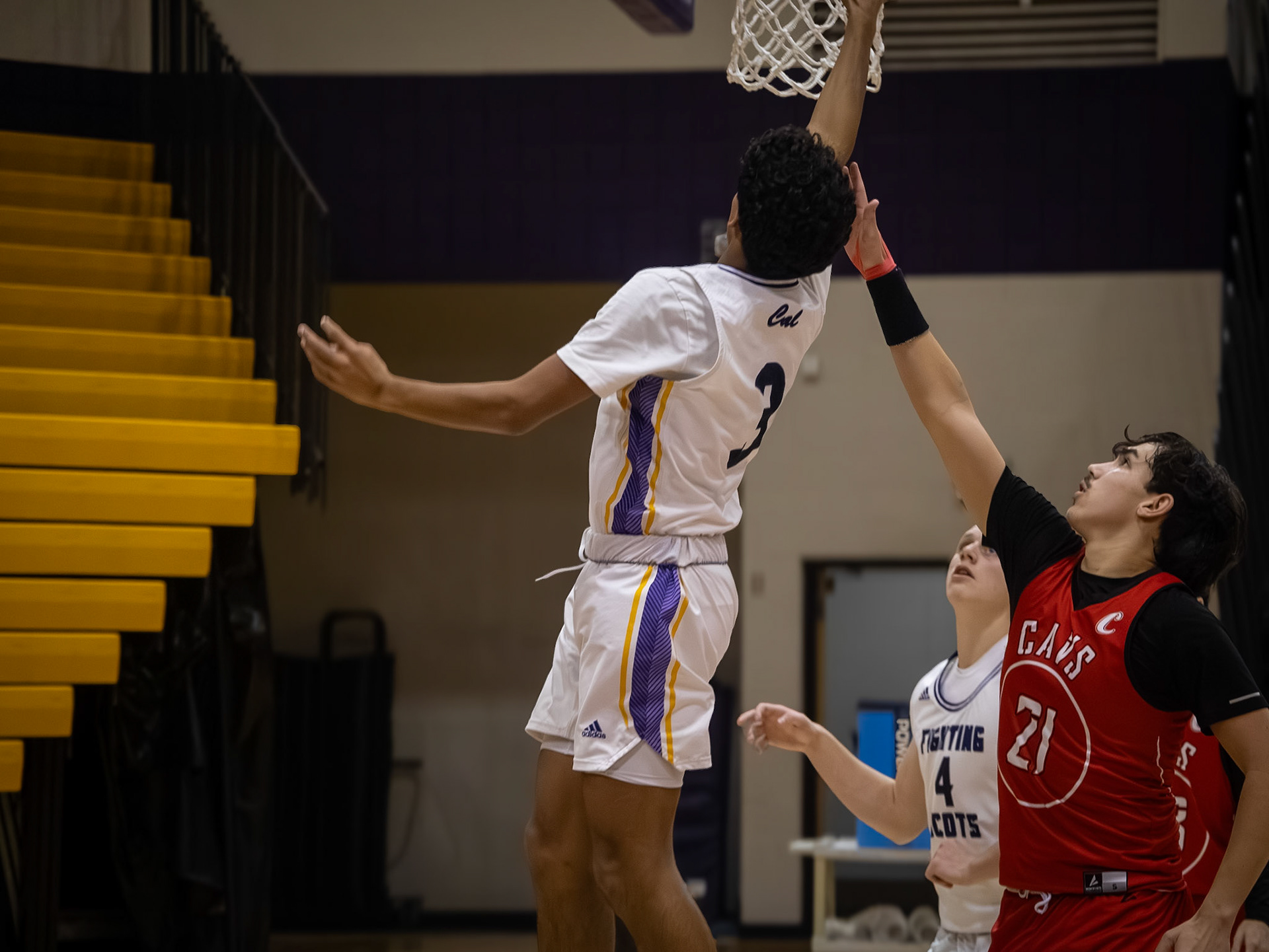 Write Display Caption here. (Photo by Khloe Lowande)