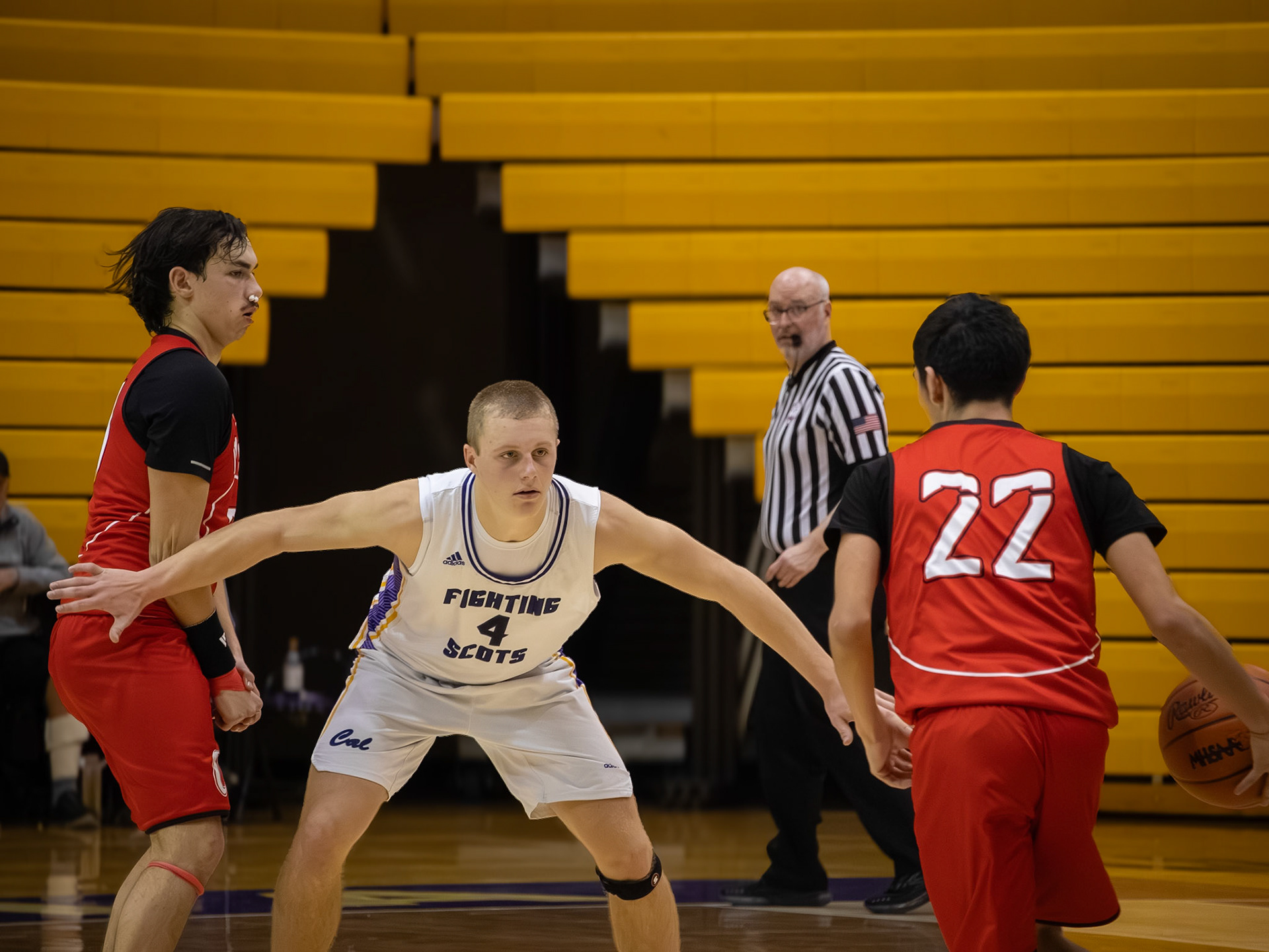 Write Display Caption here. (Photo by Khloe Lowande)