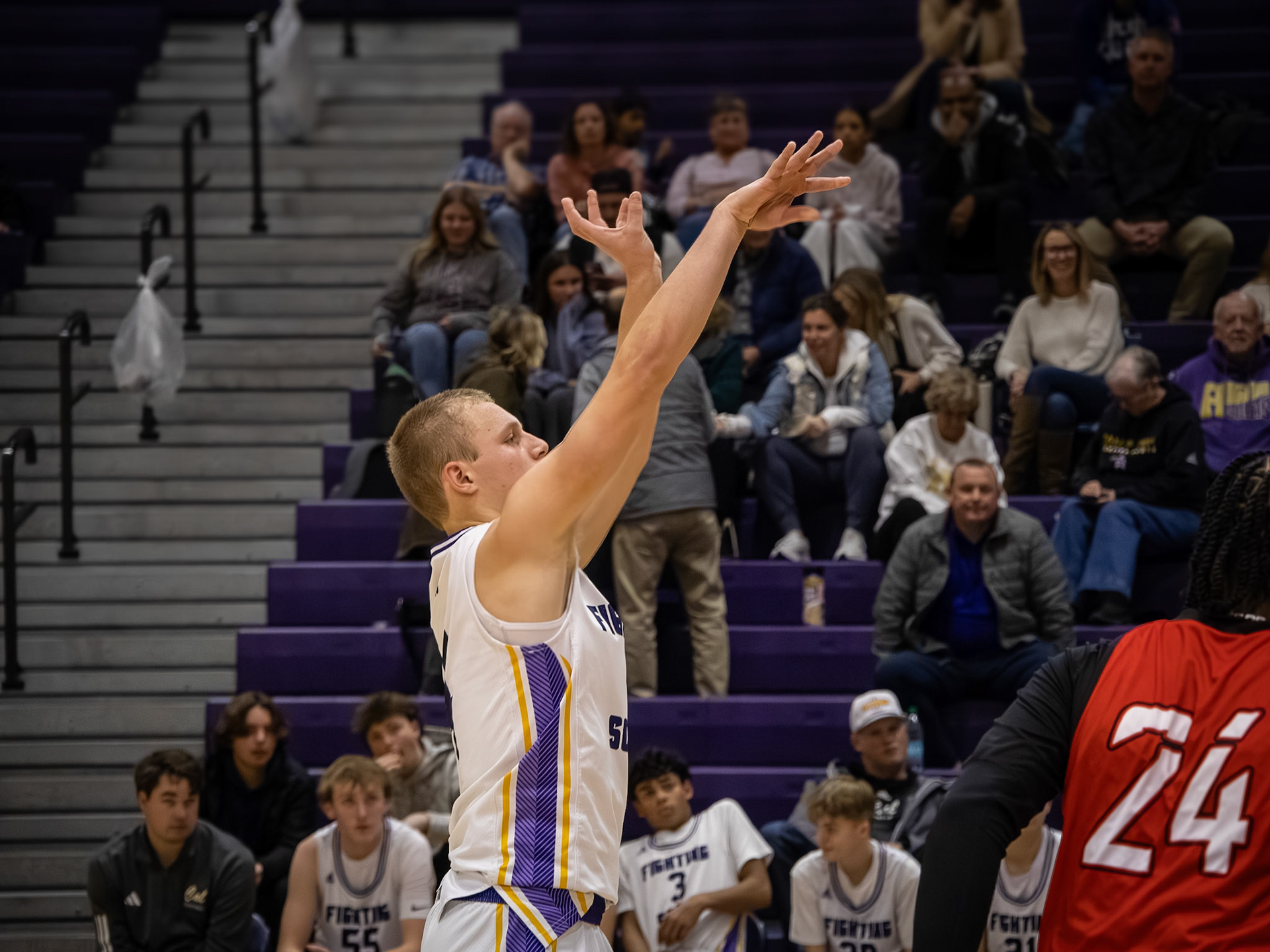 Write Display Caption here. (Photo by Khloe Lowande)