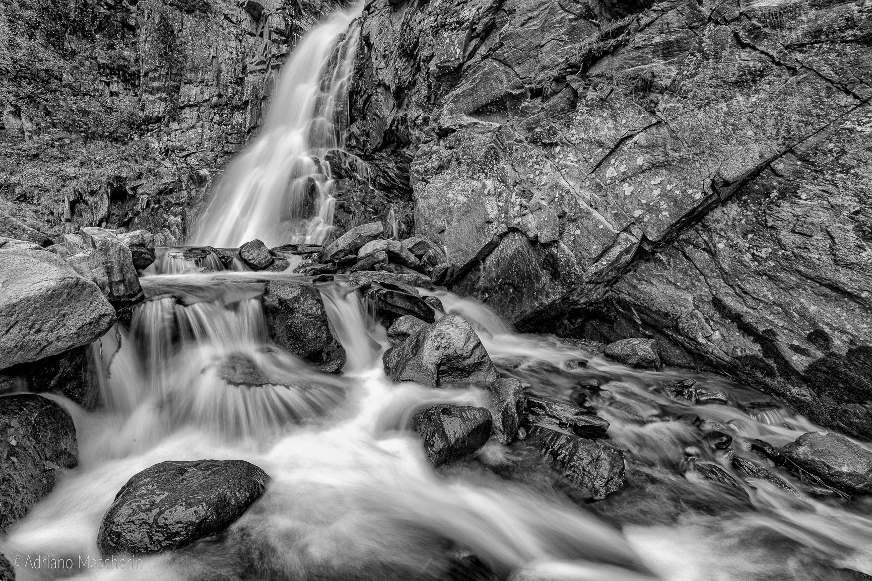Cascata nelle Vedrette di Ries - Waterfall in the Vedrette di Ries