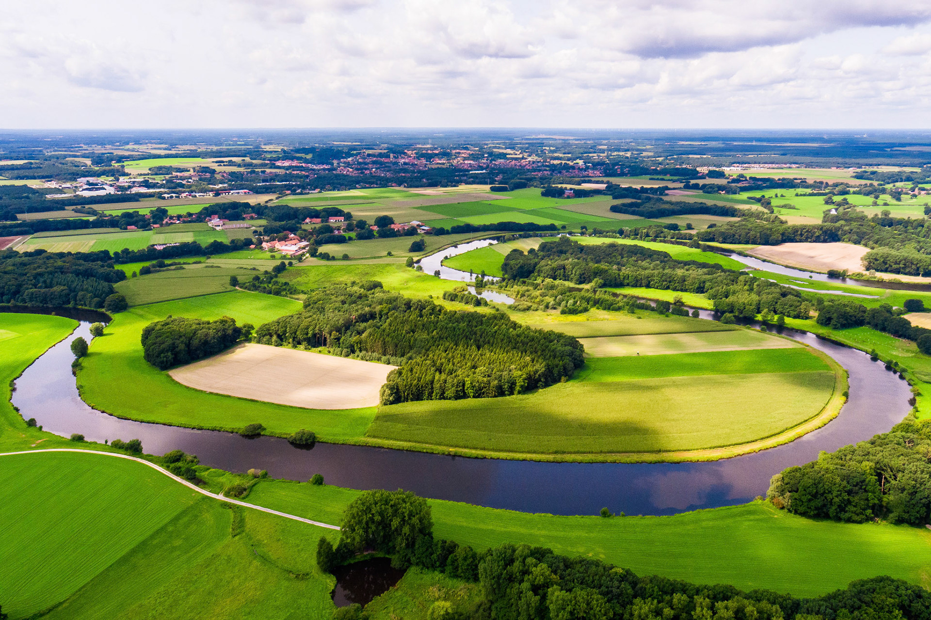 Blick auf die Ems aus Richtung Listrup nach Emsbueren