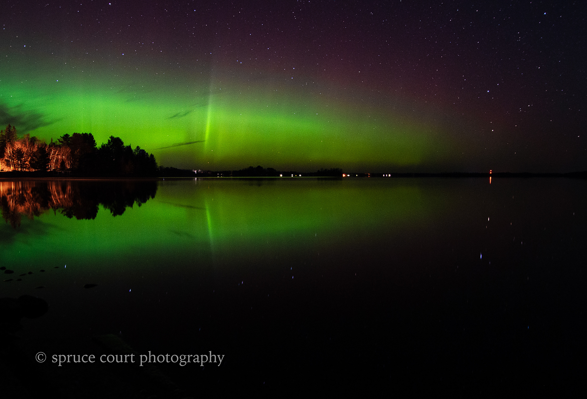 Aurora at Island Lake 2