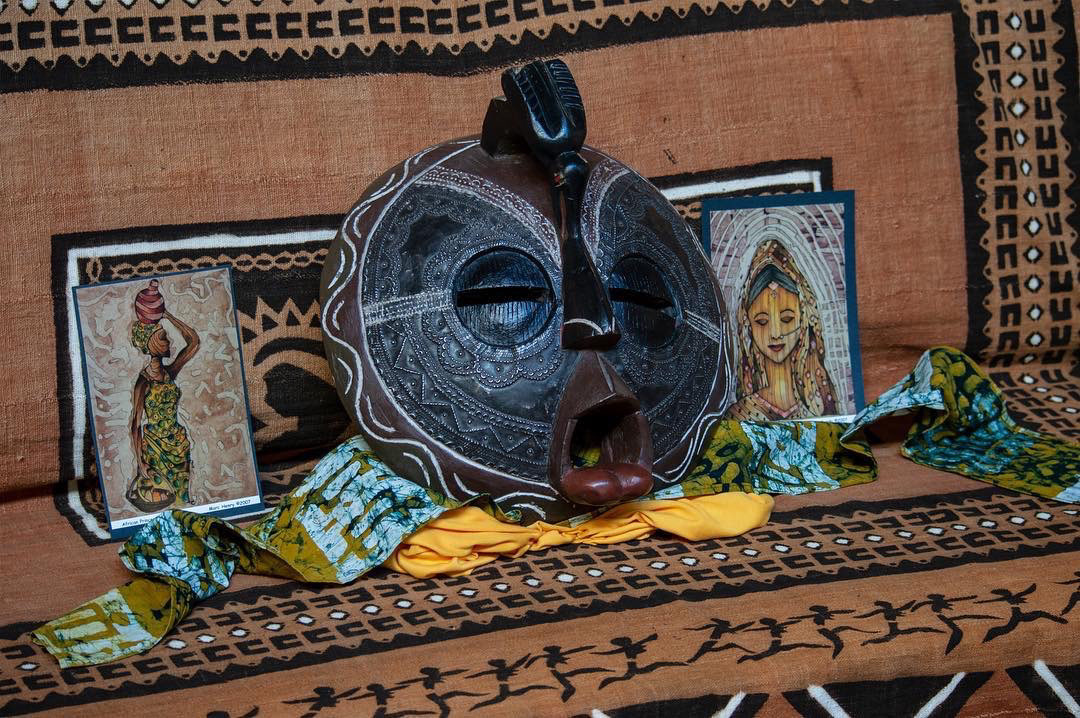 African Mask display