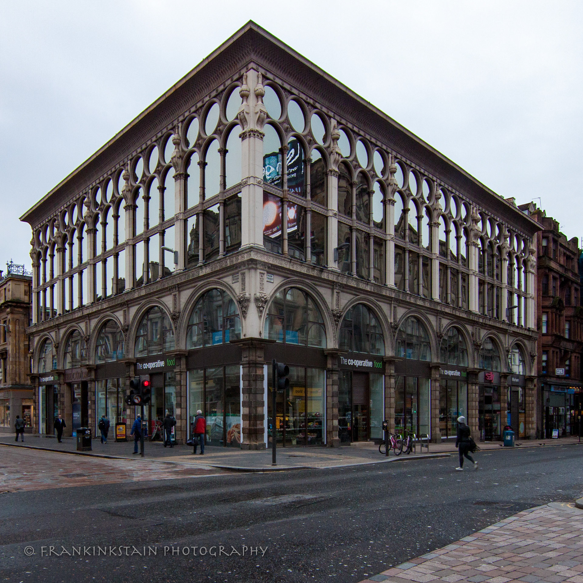CA D'ORO BUILDING
