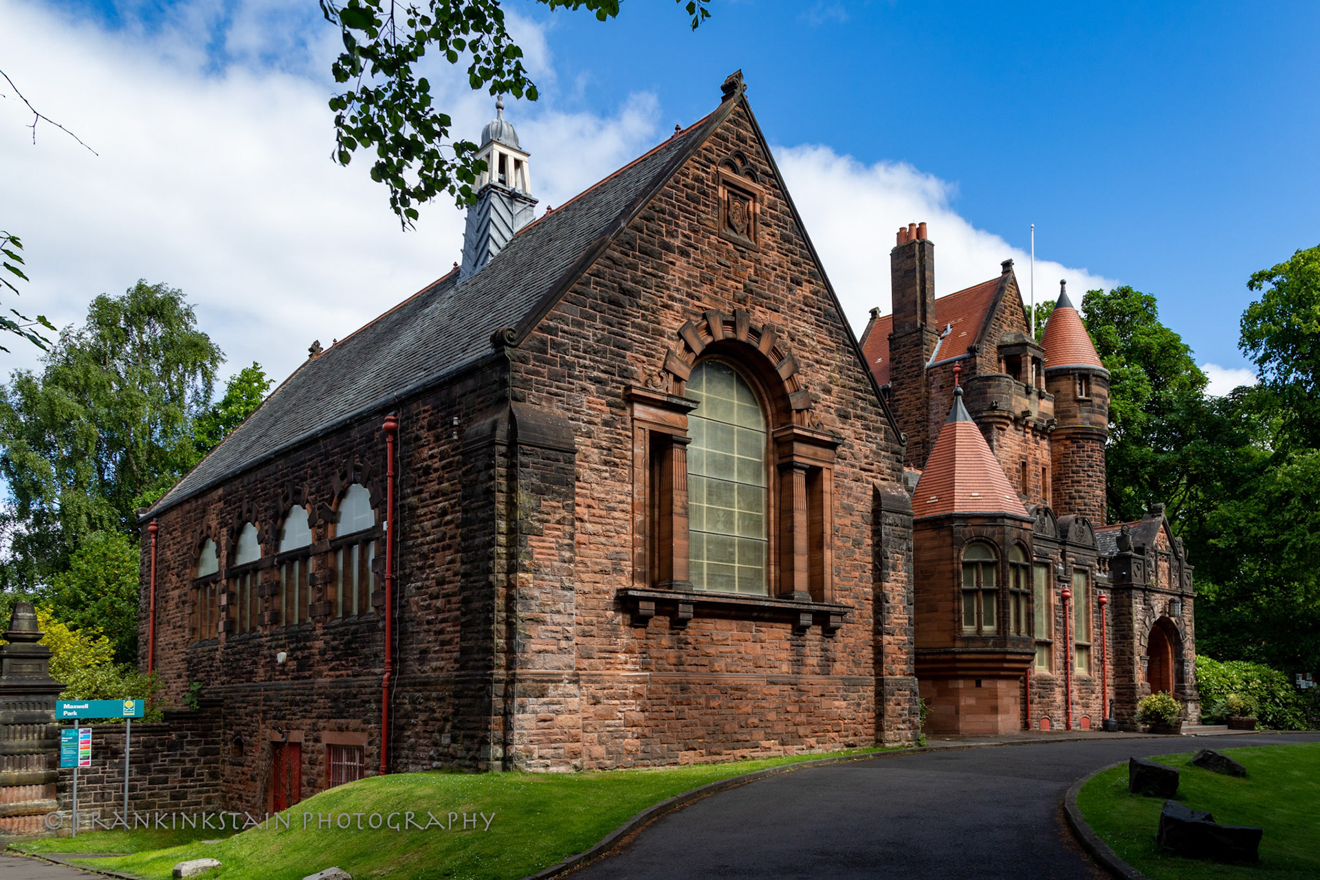 POLLOKSHIELDS BURGH HALL