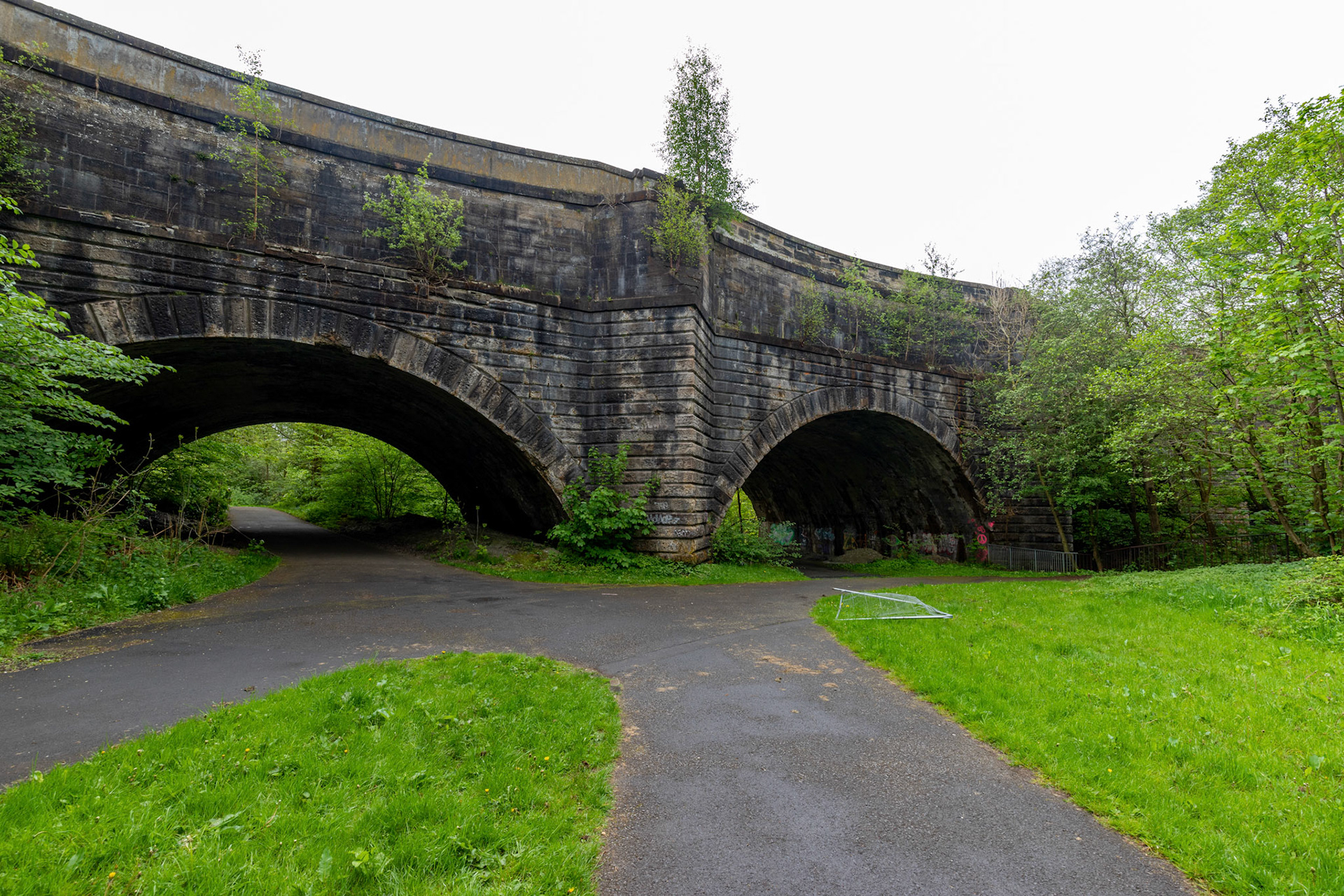 FORTH AND CLYDE CANAL AQUEDUCT (ADJOINING SKAETHORN ROAD BRIDGE)