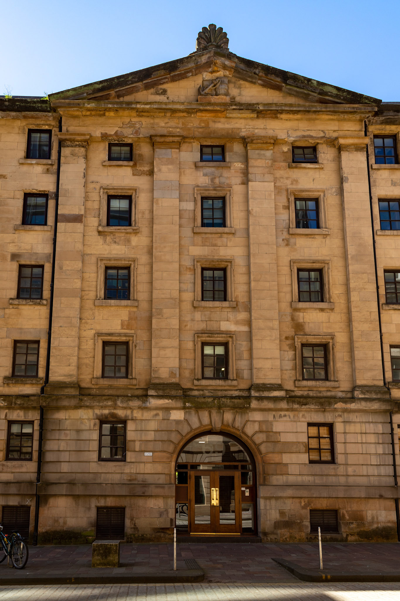 69 JAMES WATT STREET, ATLANTIC APARTMENTS