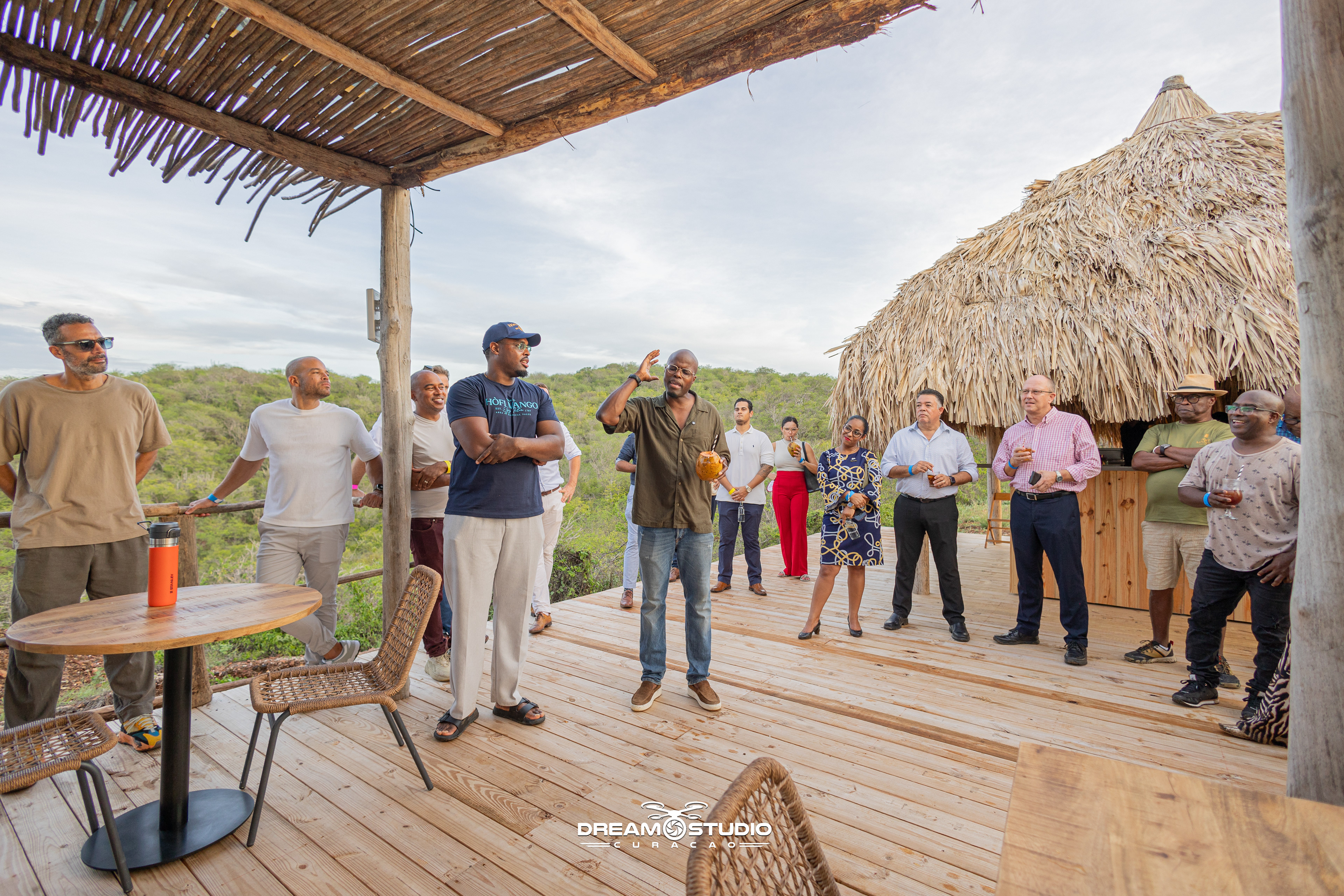 Jandino opening hofimango