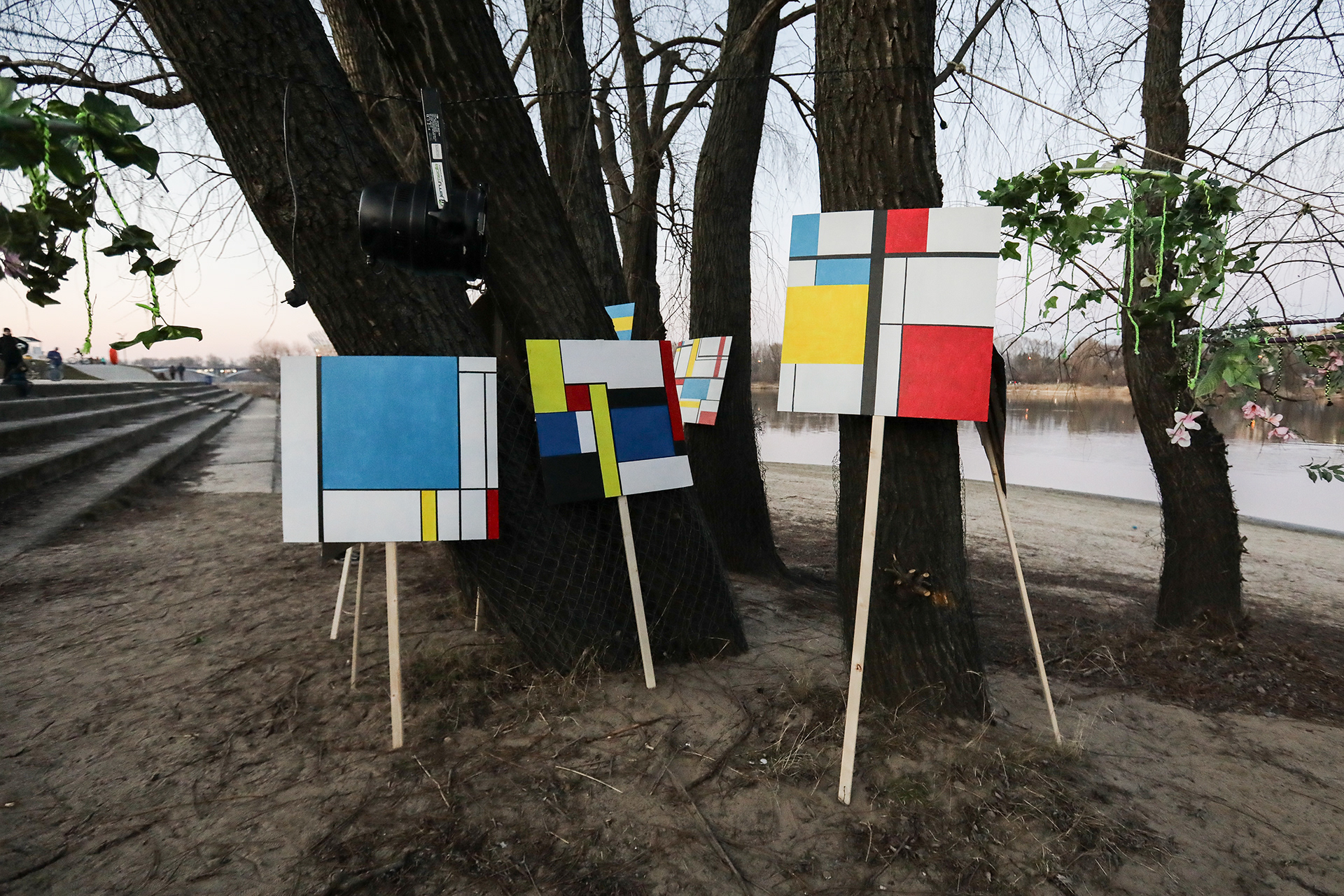 ARTISTS IN AN ACT OF SOLIDARITY WITH UKRAINE - WARSAW, 2022