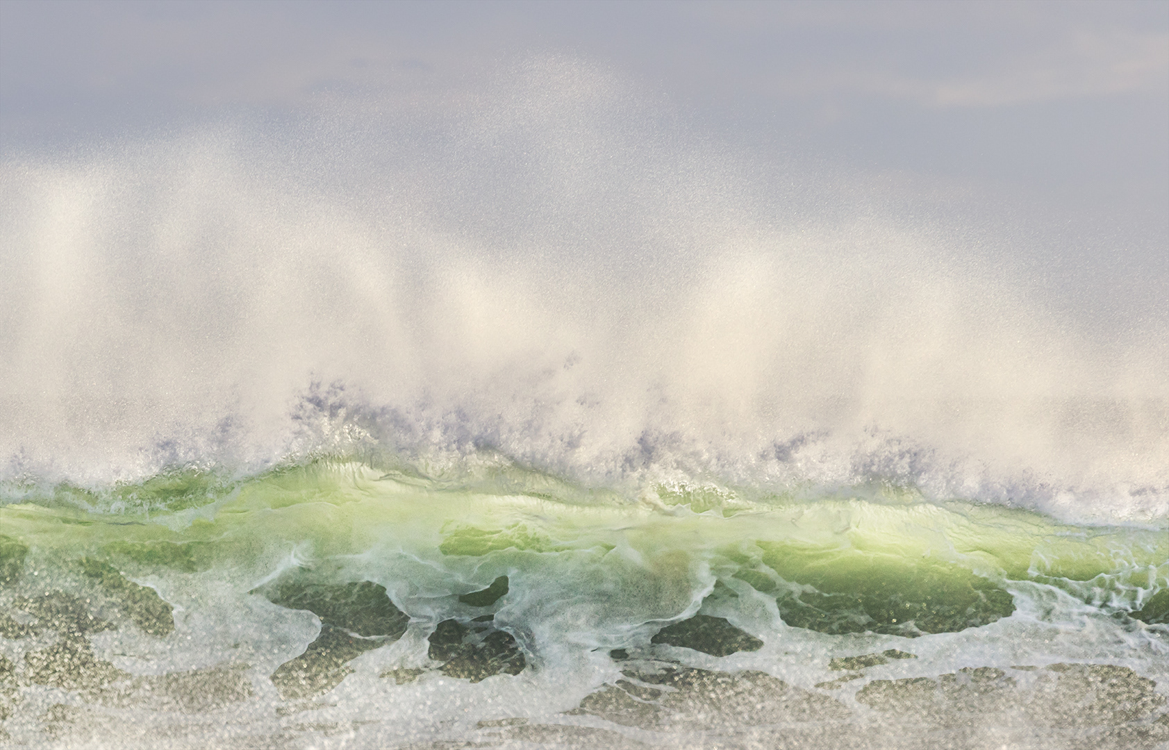 Playful wave