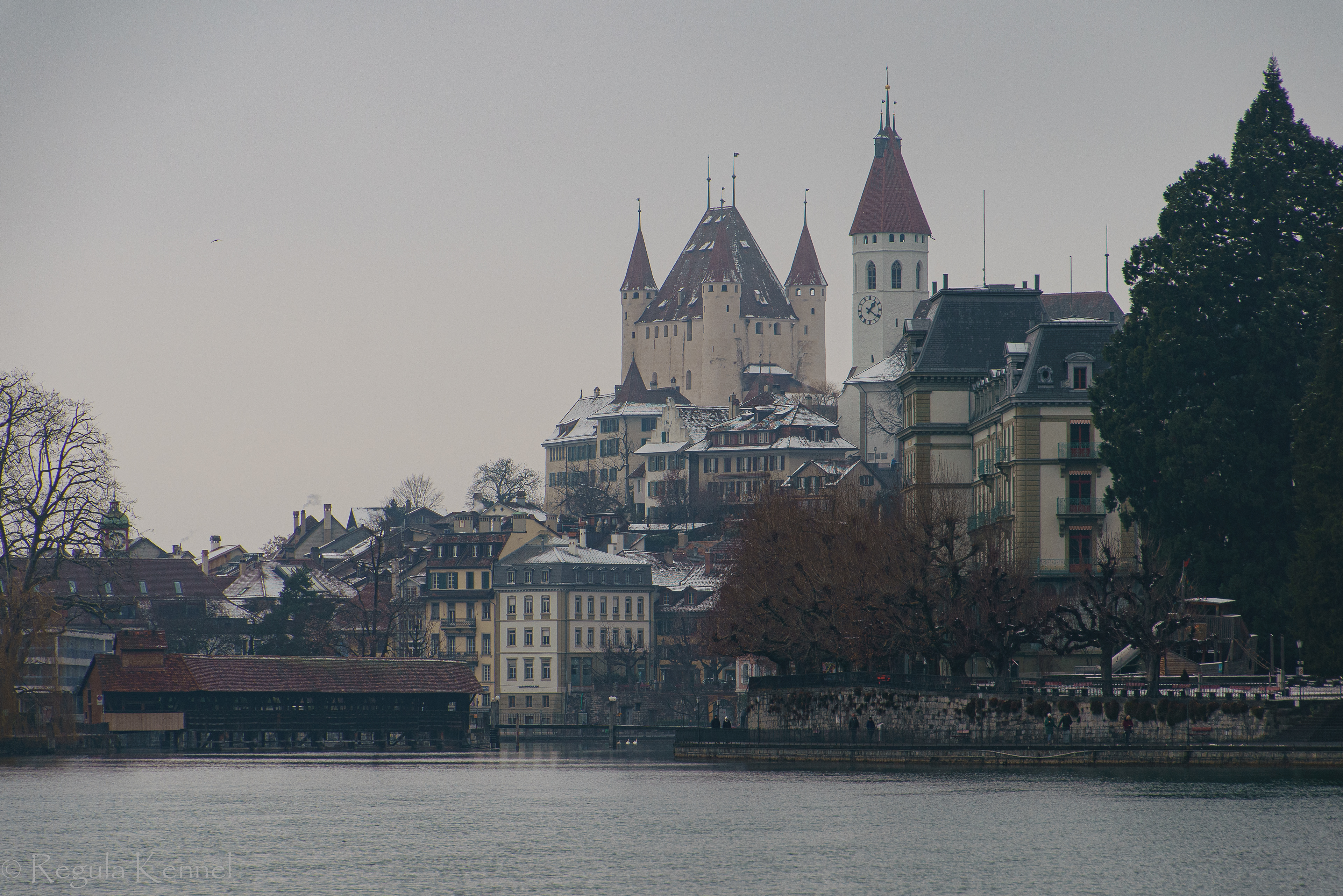 Die Wahrzeichen: Das Schloss und seine Kirche