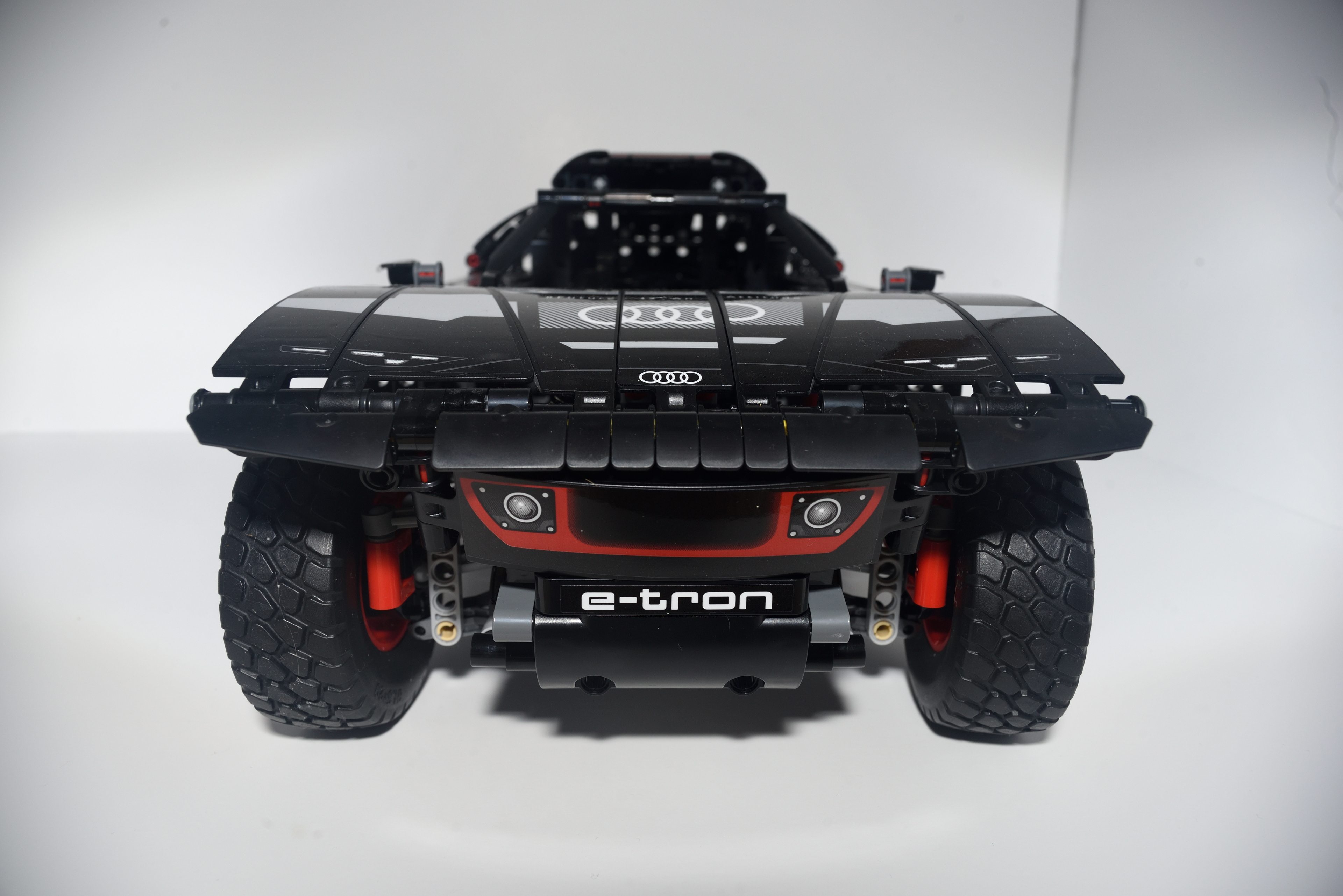 audi RS Q E-Tron