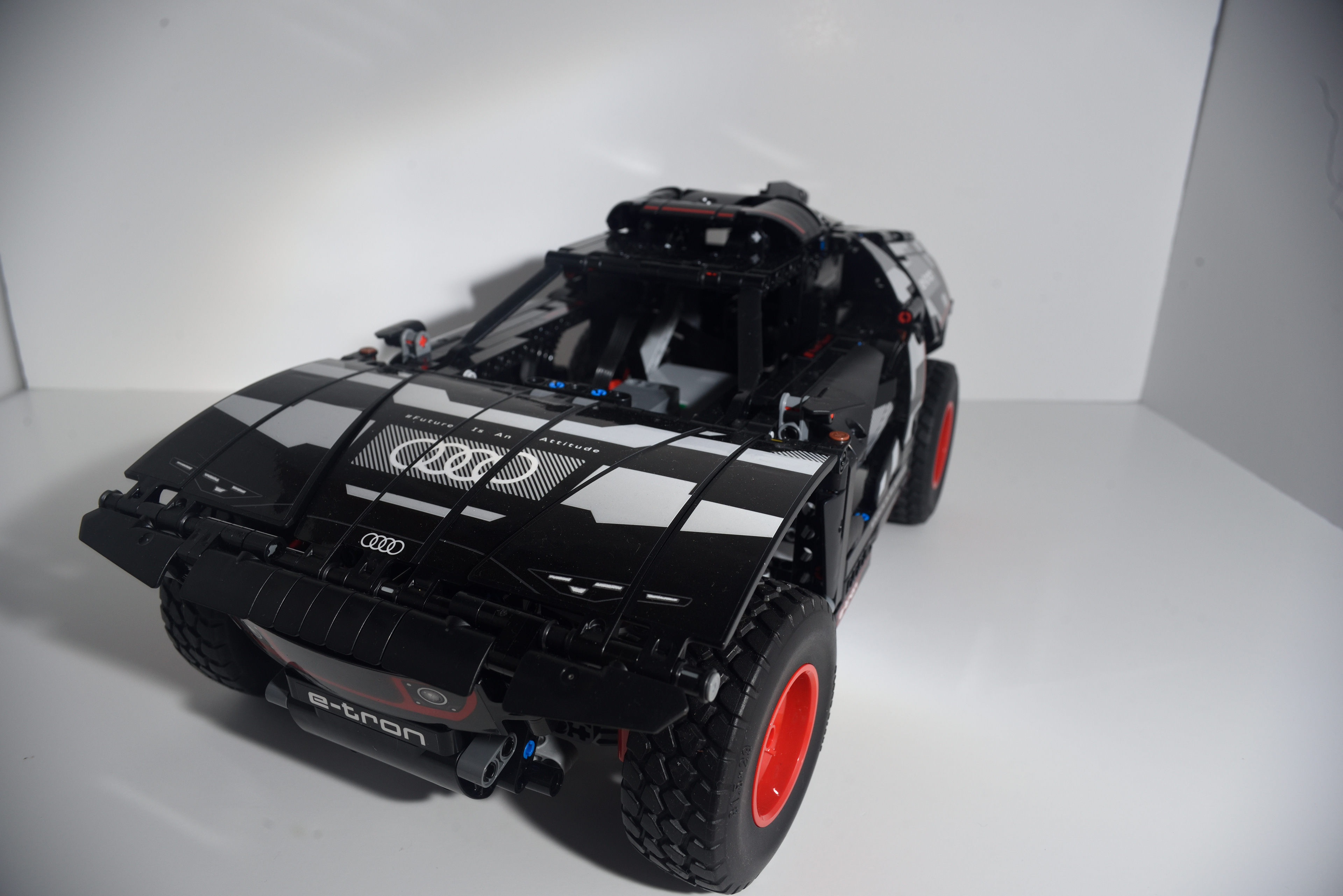 audi RS Q E-Tron