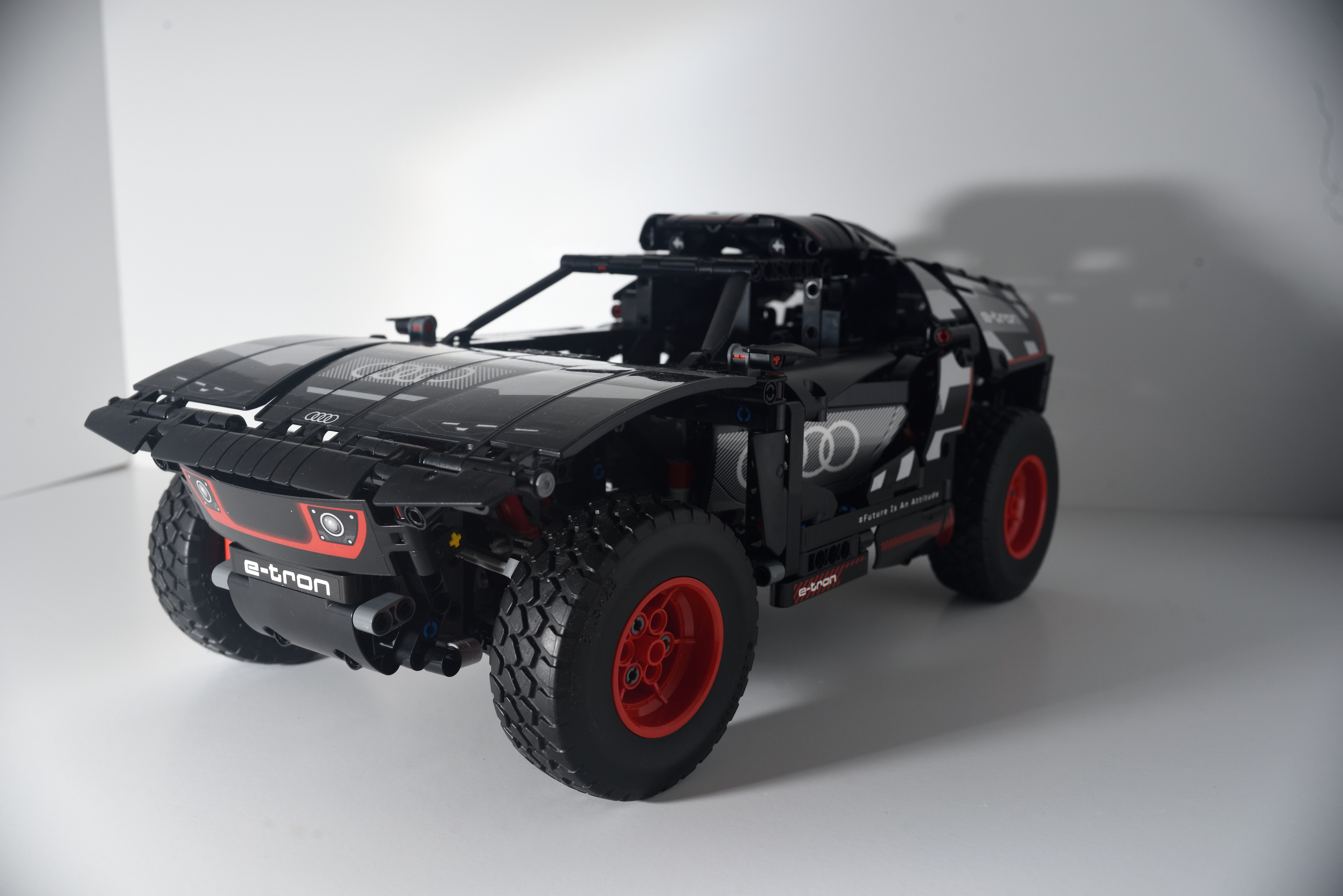 audi RS Q E-Tron